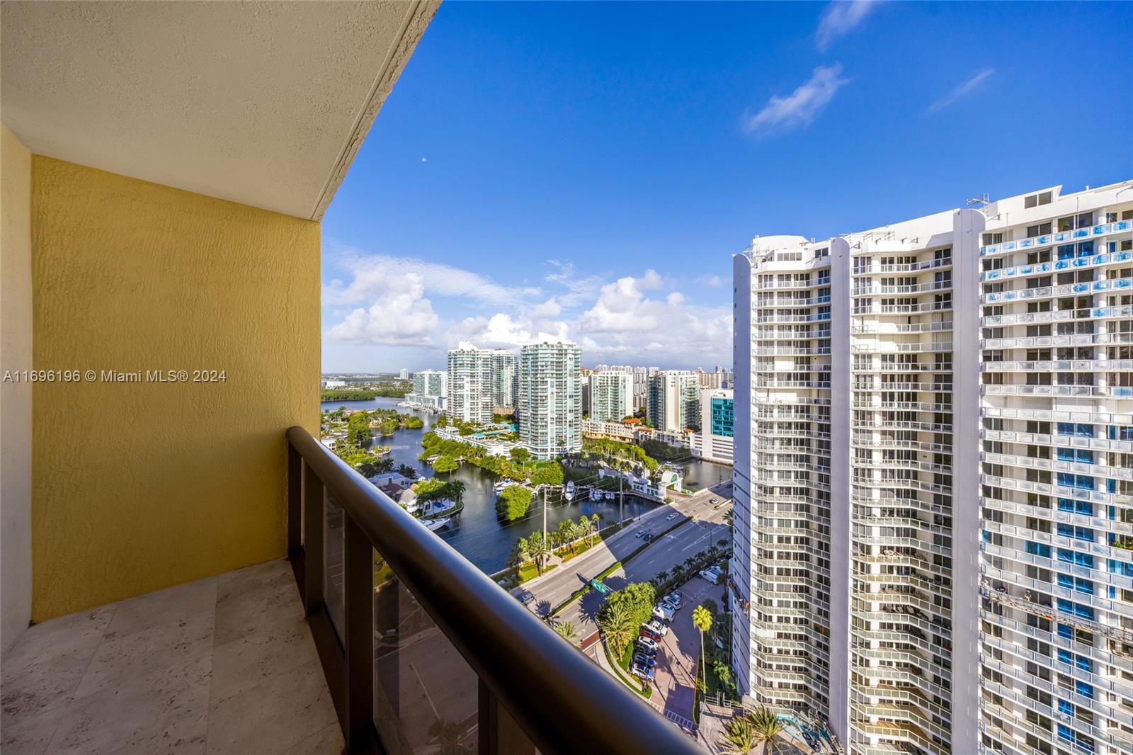 16275 Collins Ave #2202, Sunny Isles Beach, Florida image 32