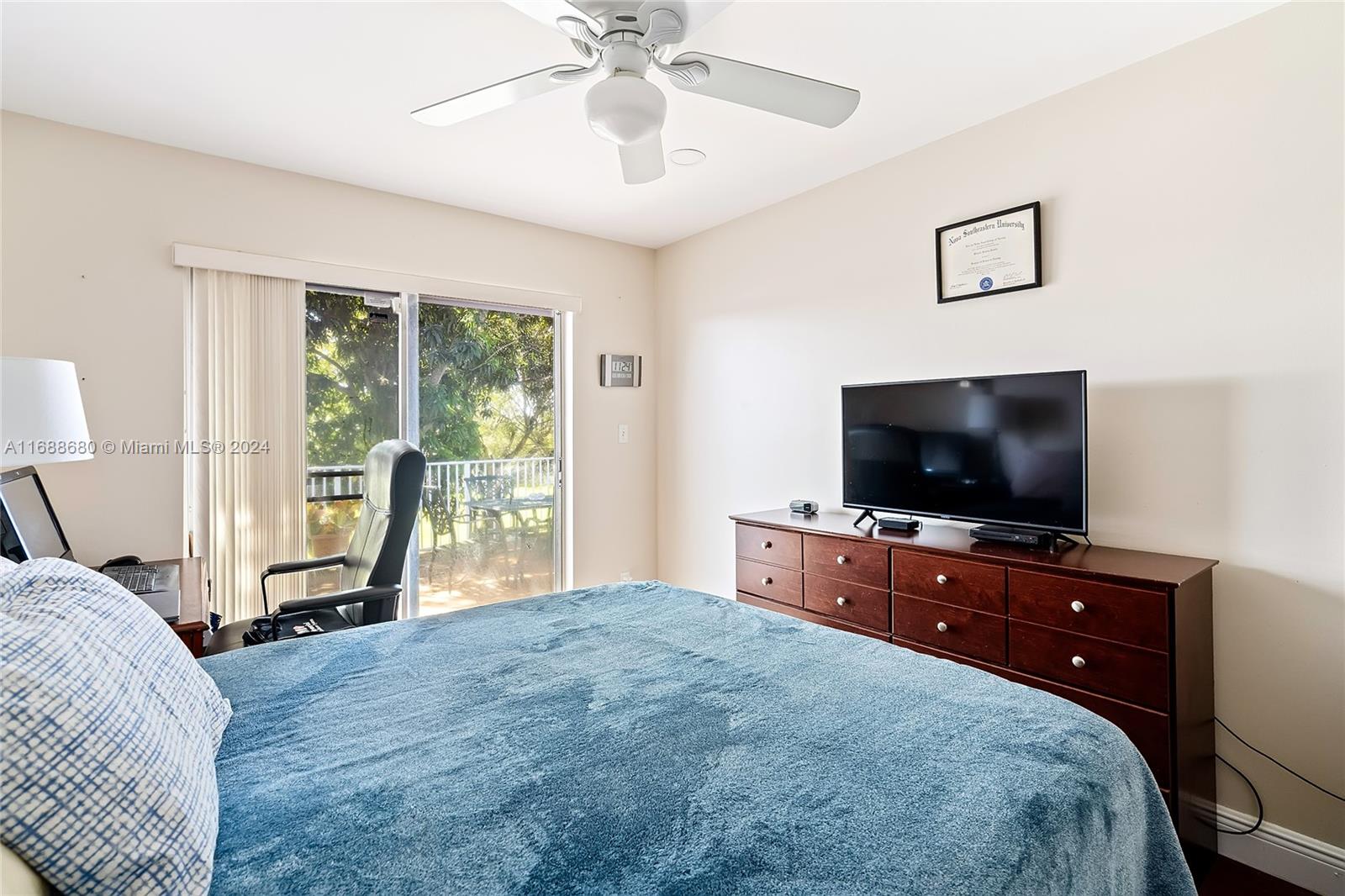 3952 Farragut St #3952, Hollywood, Florida image 15