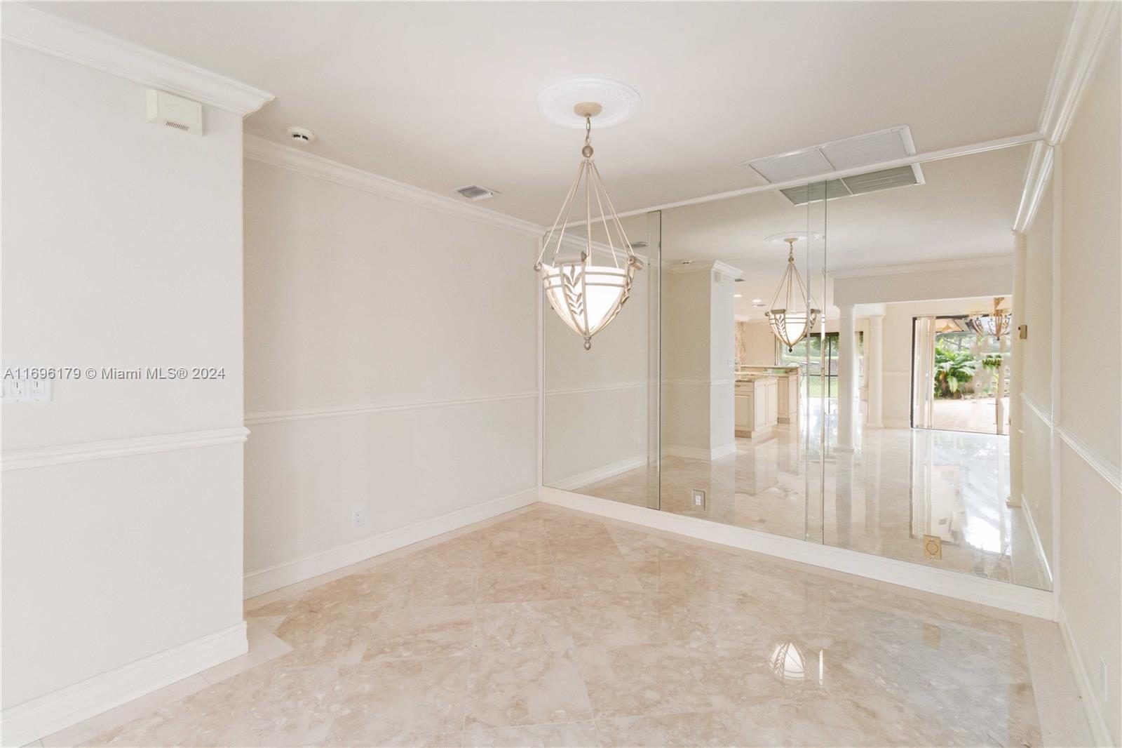 5884 Pinebrook Dr, Boca Raton, Florida image 9