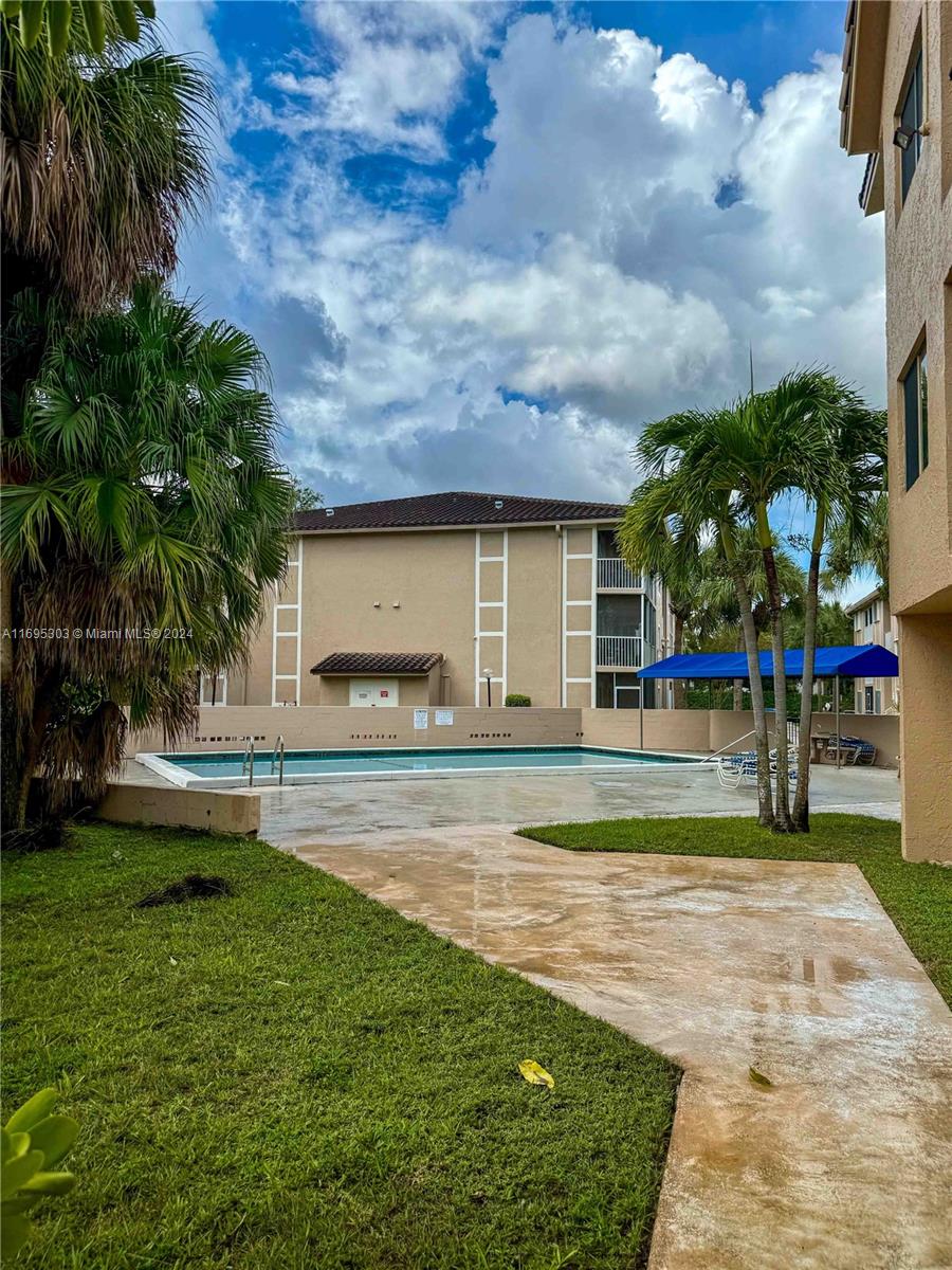 10001 W Atlantic Boulevard #321, Coral Springs, Florida image 21