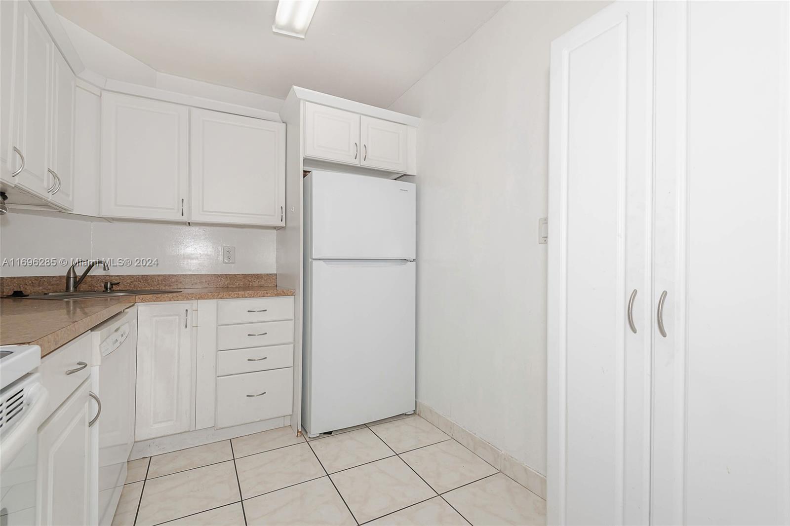 3101 Oakland Shores Dr #H105, Oakland Park, Florida image 3