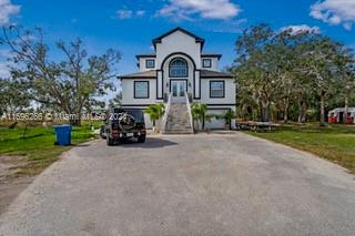 4836 Troydale Road, Tampa, Florida image 2