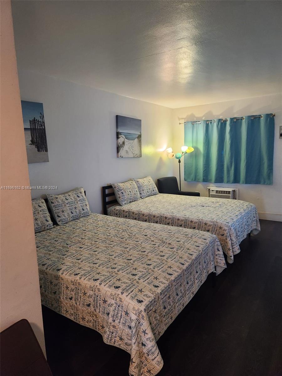 543 Meridian Ave #6, Miami Beach, Florida image 3