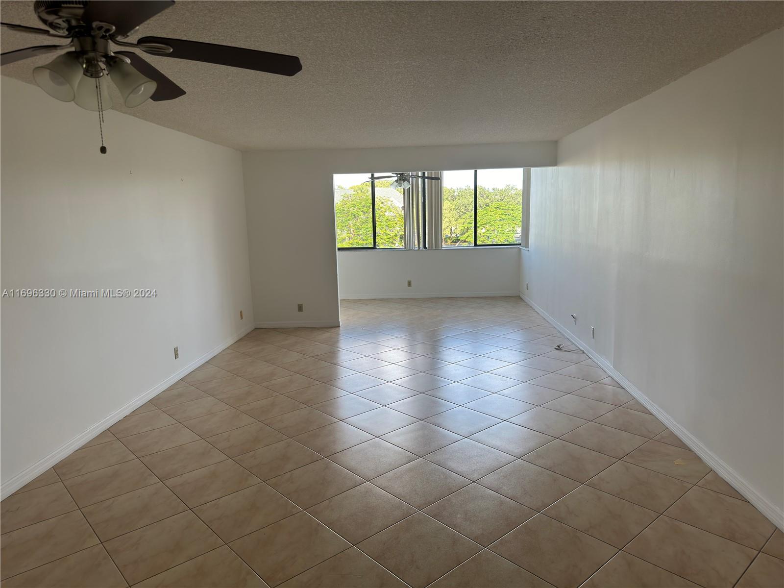 8020 Hampton Blvd #303, North Lauderdale, Florida image 3