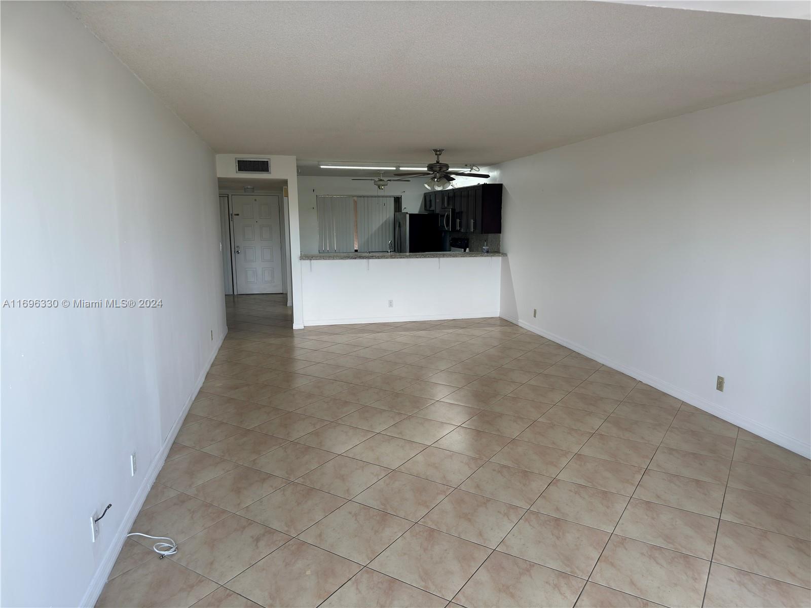 8020 Hampton Blvd #303, North Lauderdale, Florida image 4