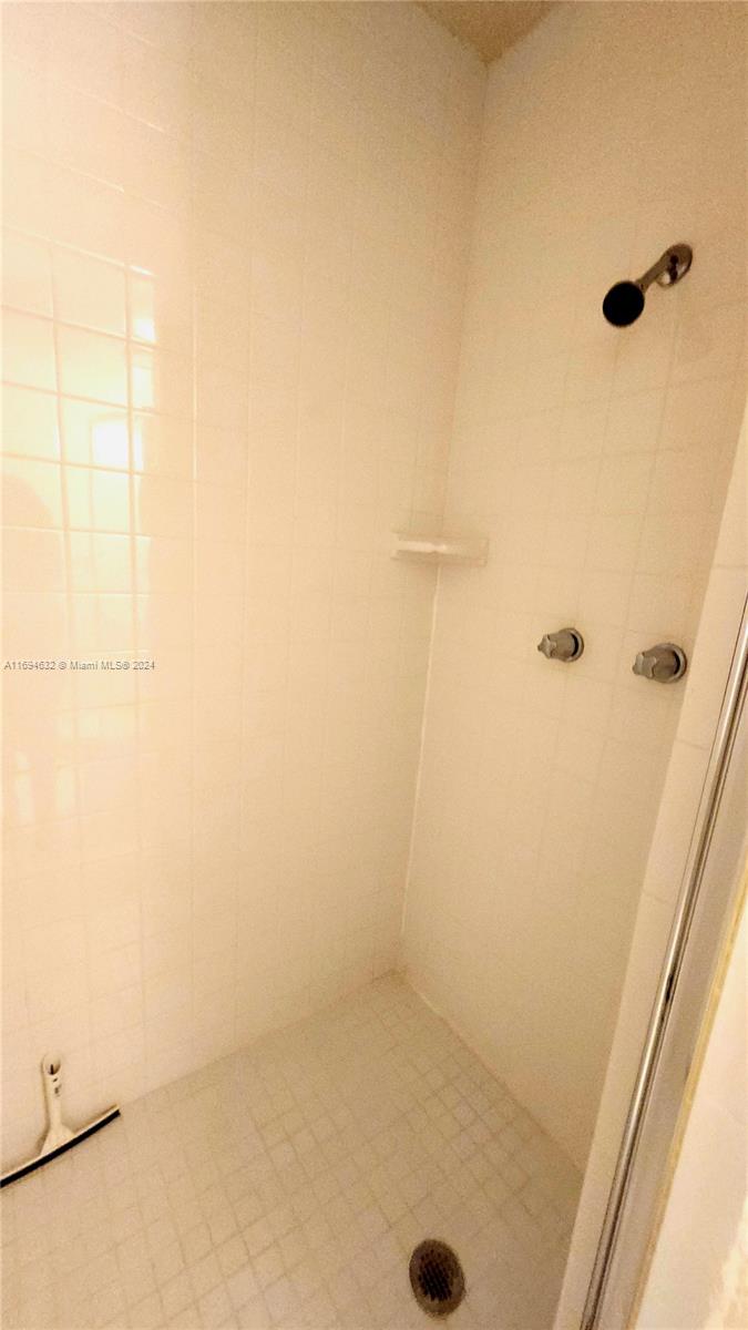 190 Ellesmere D #190, Deerfield Beach, Florida image 14