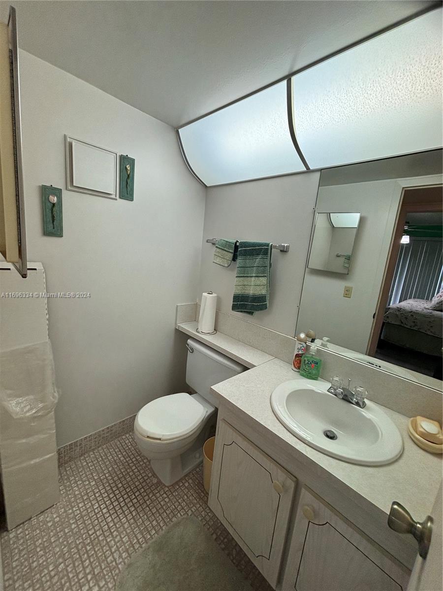 403 Brighton J #403, Boca Raton, Florida image 15