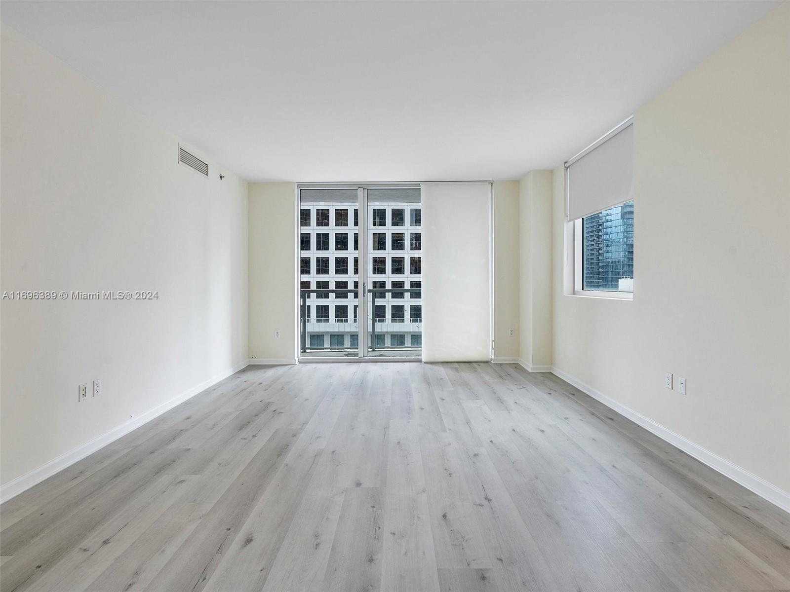 500 Brickell Ave #1610, Miami, Florida image 8