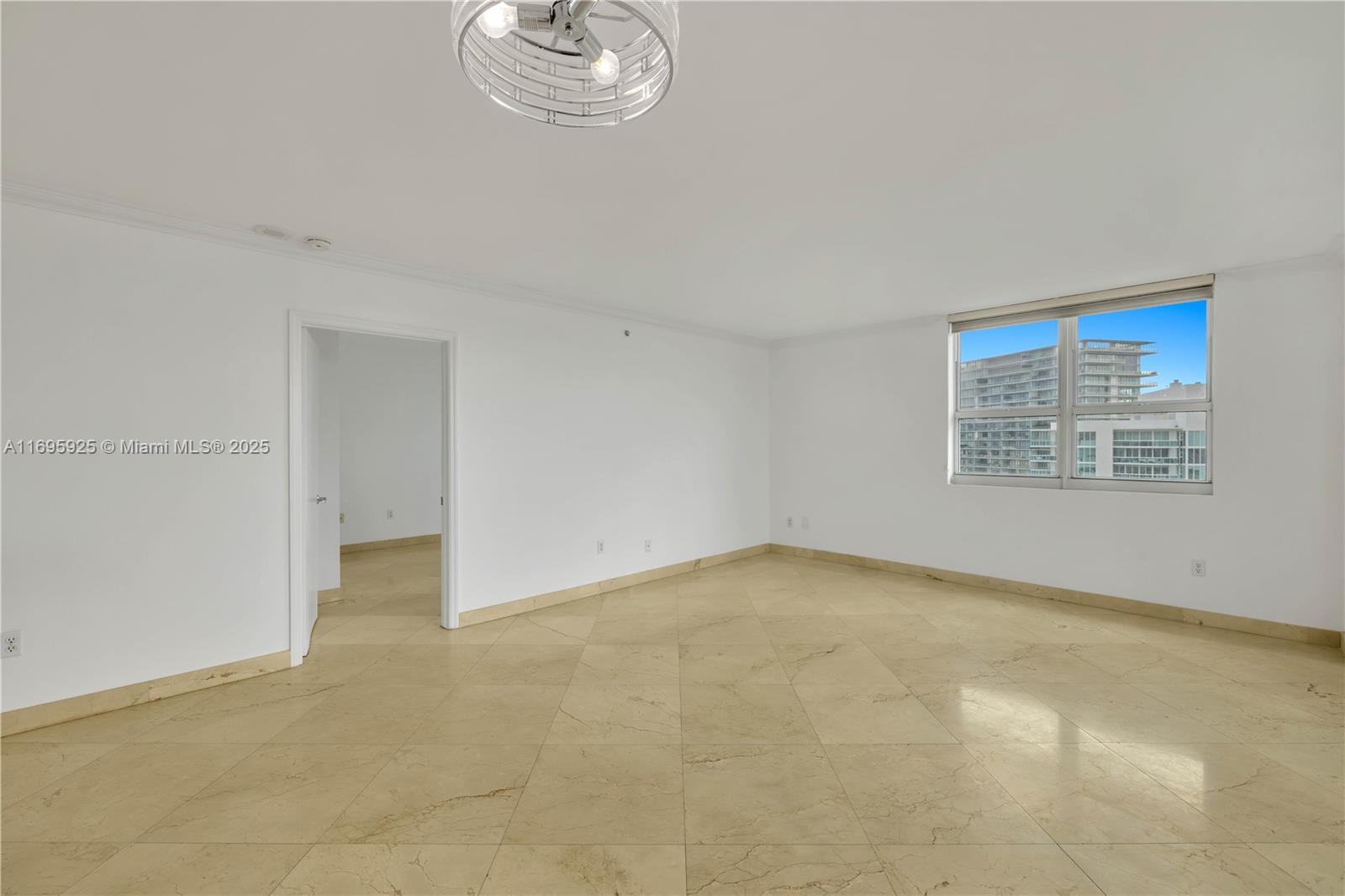 90 Alton Rd #1902, Miami Beach FL 33139