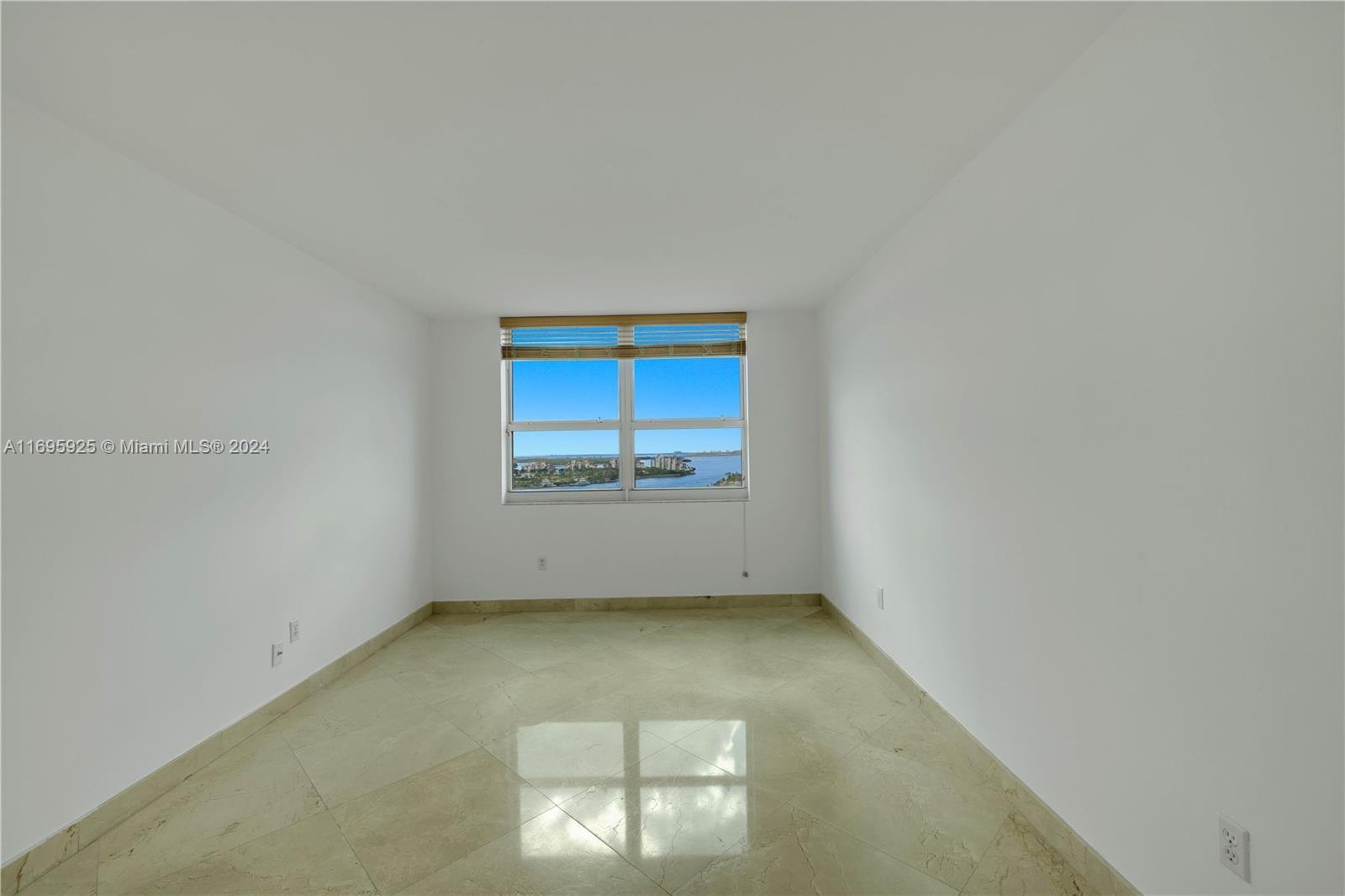 90 Alton Rd #1902, Miami Beach, Florida image 20