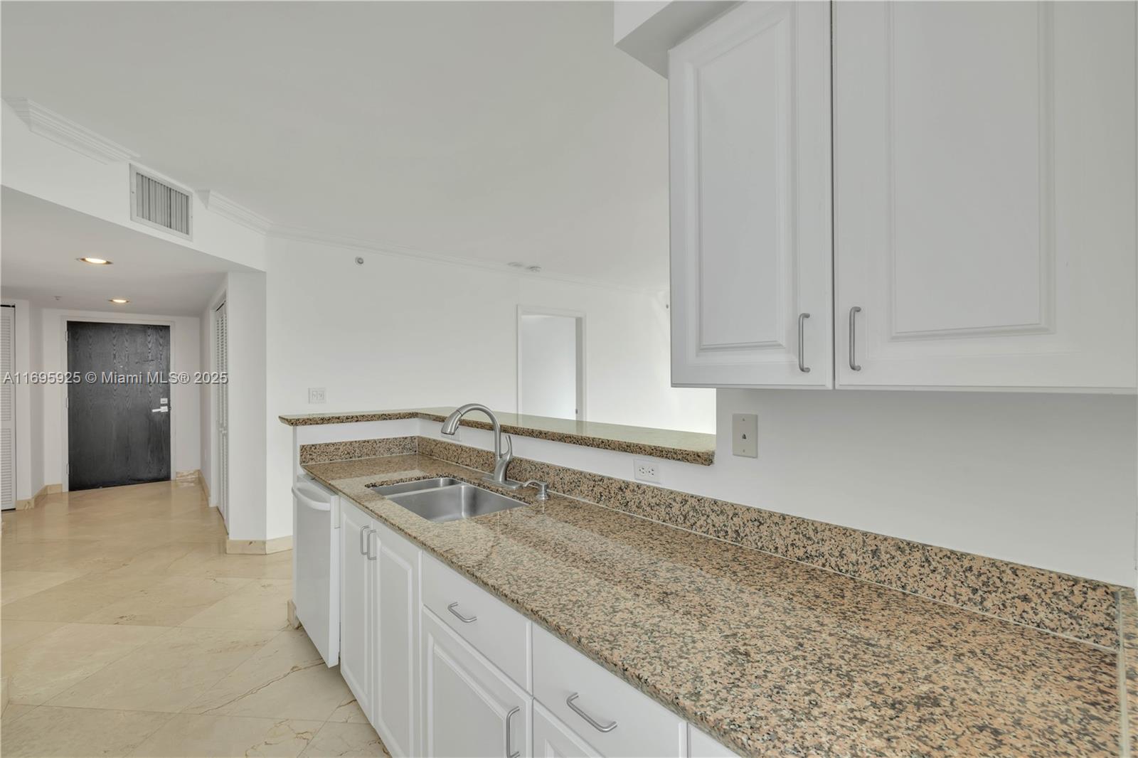 90 Alton Rd #1902, Miami Beach FL 33139