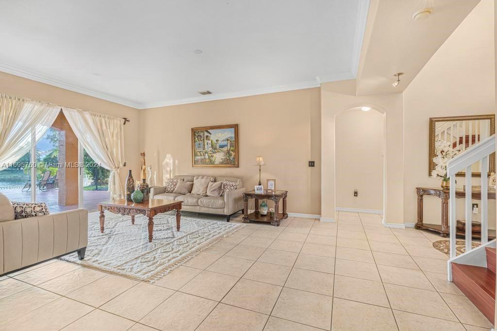 13452 SW 21st St, Miramar, Florida image 10