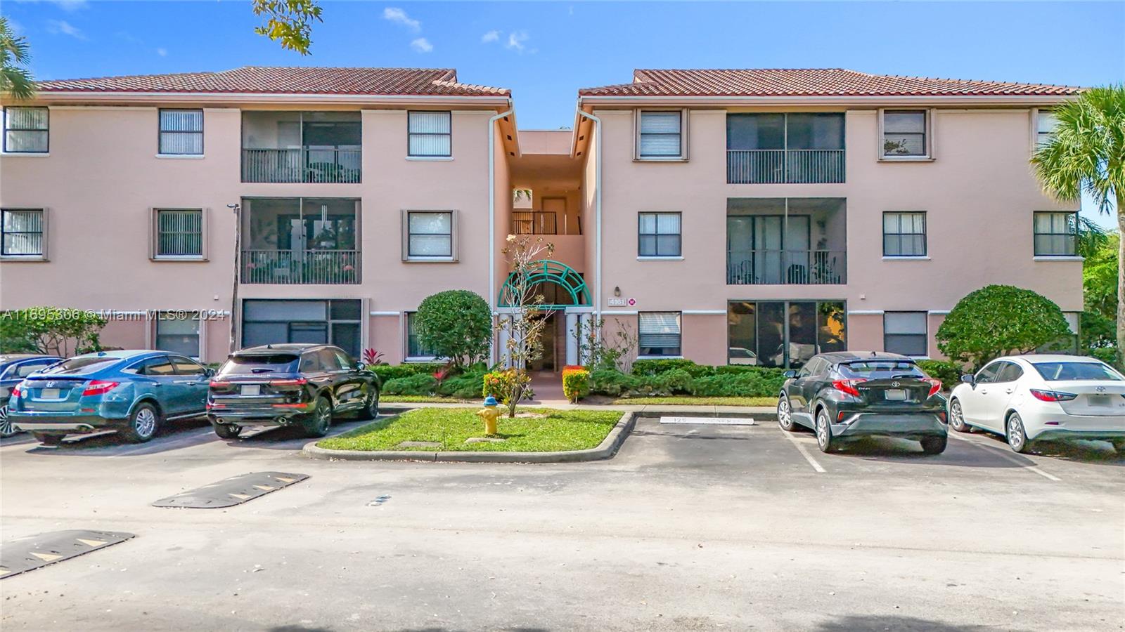 4161 Coral Tree Cir #362, Coconut Creek, Florida image 1