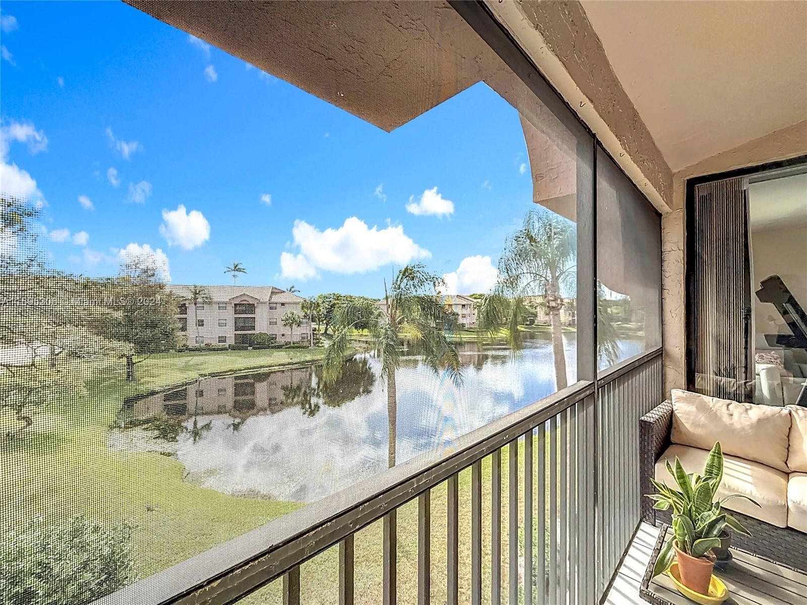 4161 Coral Tree Cir #362, Coconut Creek, Florida image 2