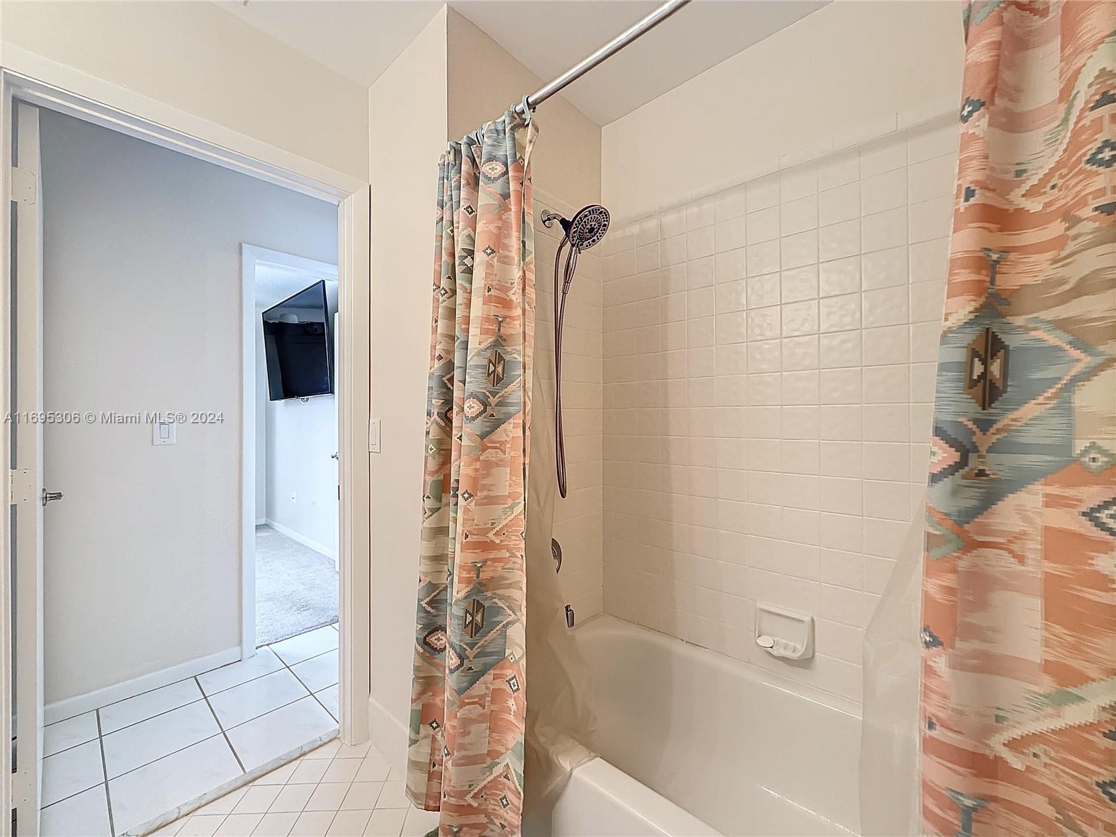 4161 Coral Tree Cir #362, Coconut Creek, Florida image 27