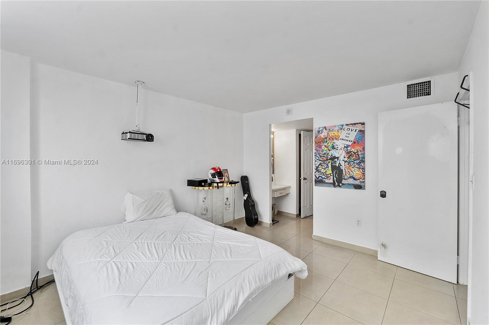 345 Ocean Dr #321, Miami Beach, Florida image 14