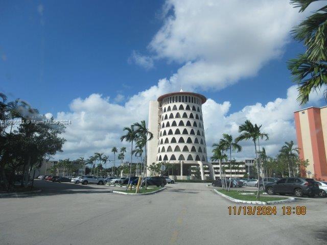 Listing Photo 14