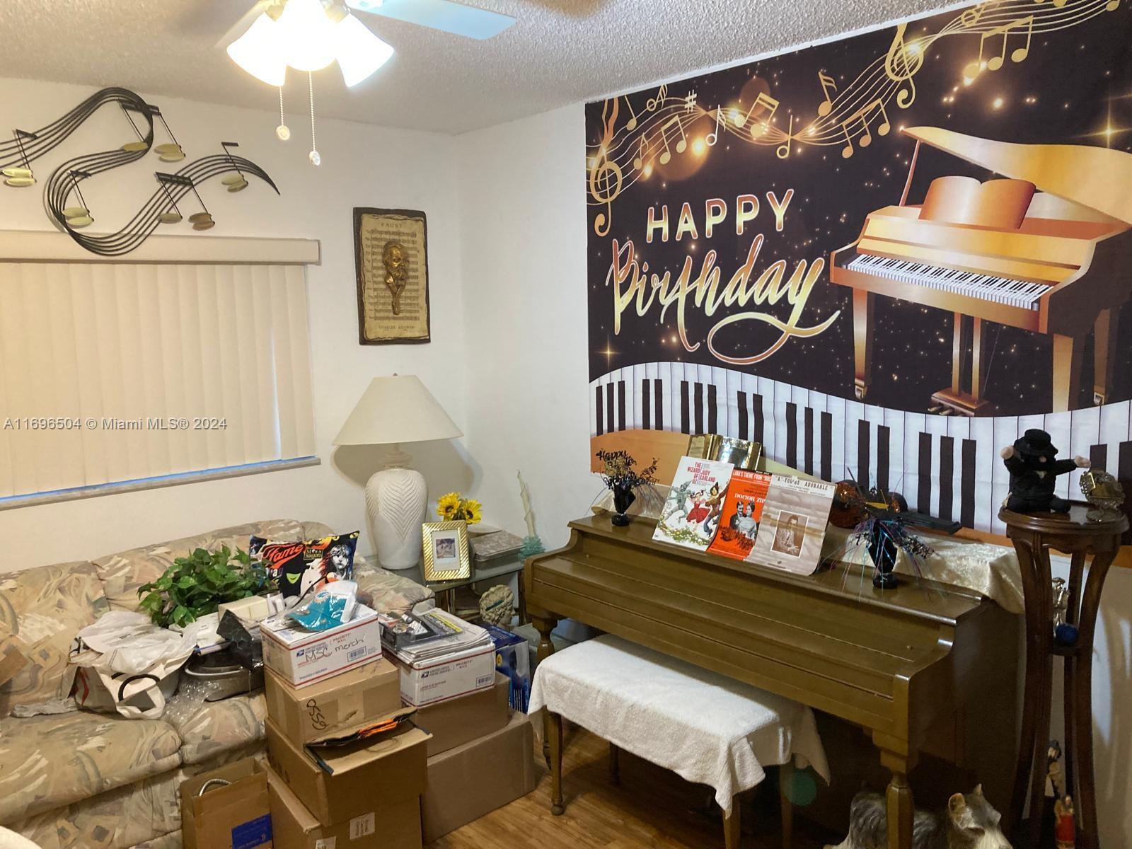 Listing Photo 18