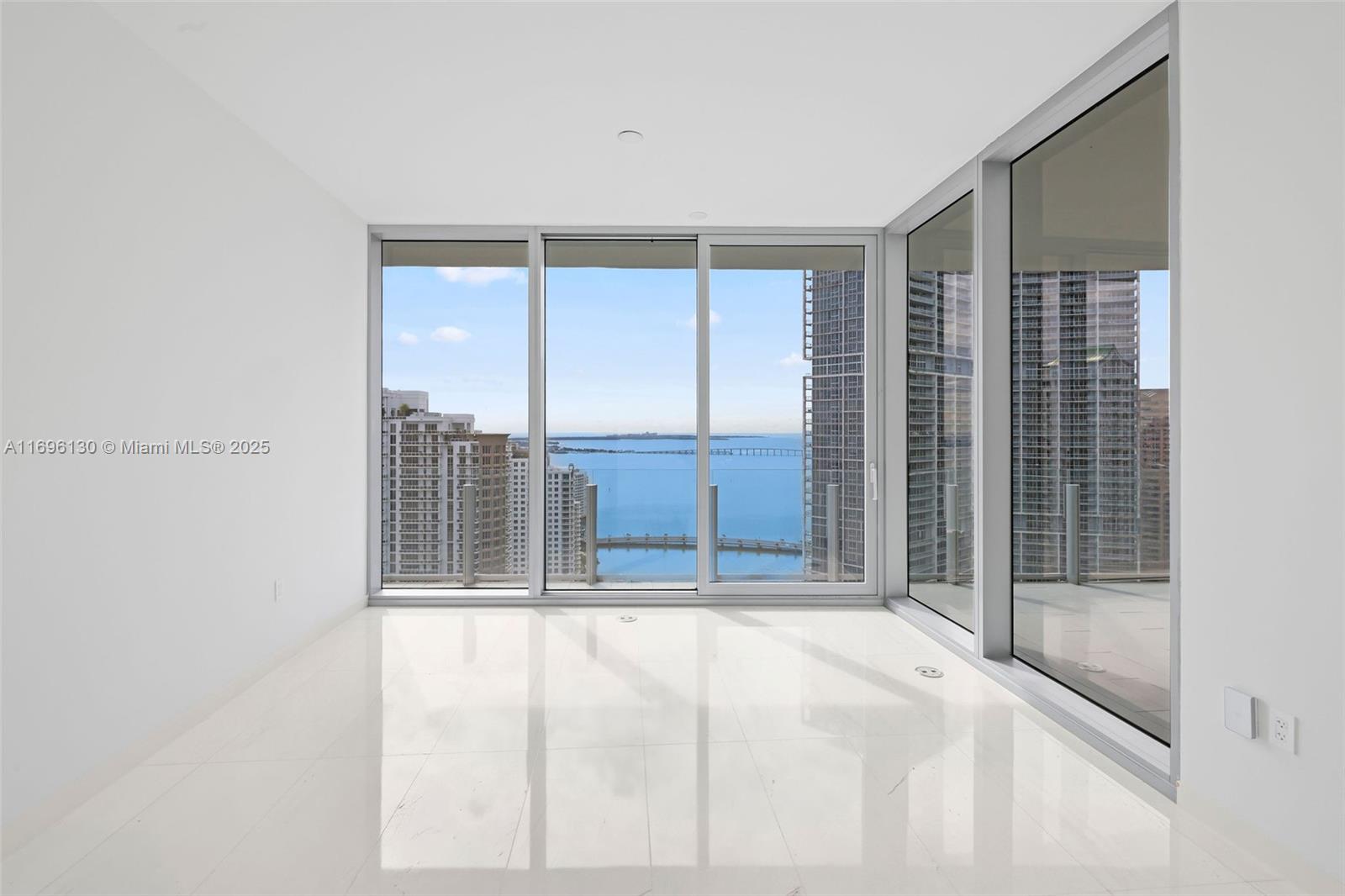 300 Biscayne Blvd Way #3404, Miami, Florida image 23