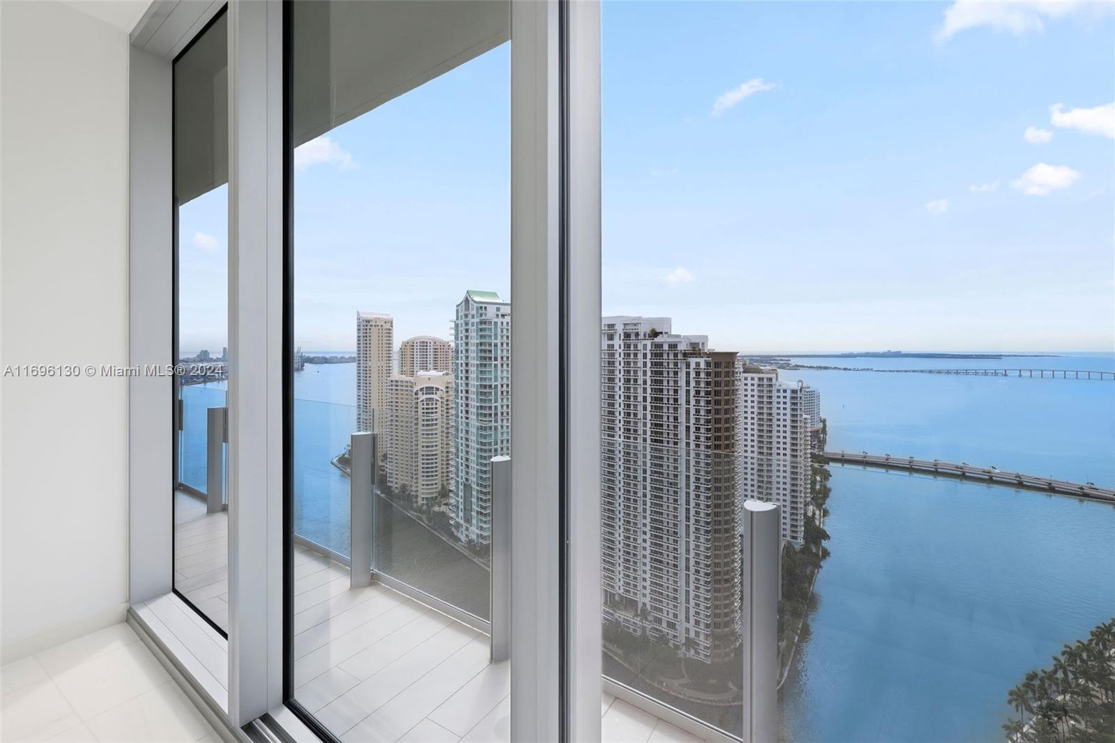 300 Biscayne Blvd Way #3404, Miami, Florida image 33