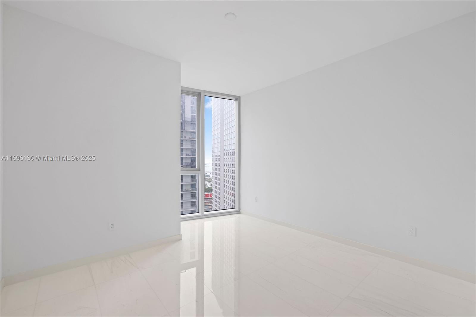 300 Biscayne Blvd Way #3404, Miami, Florida image 36