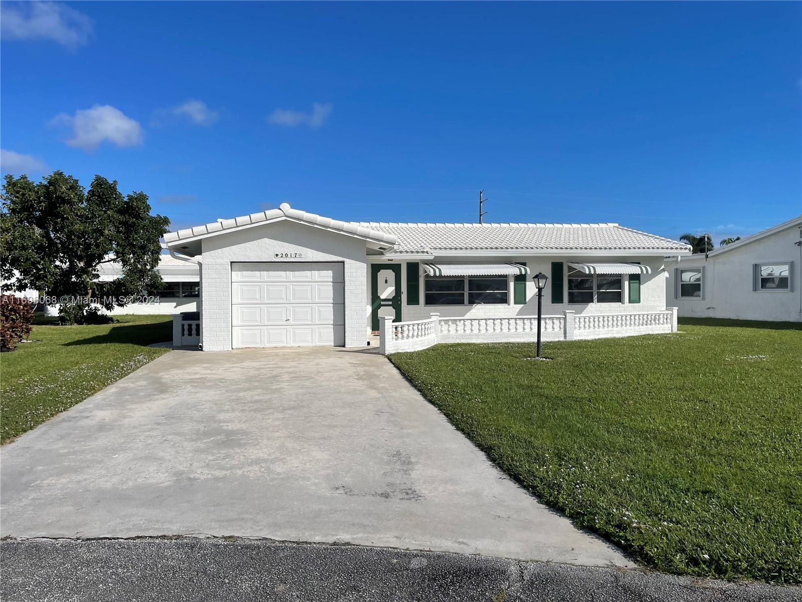 2017 SW 17th Ave, Boynton Beach, Florida image 1