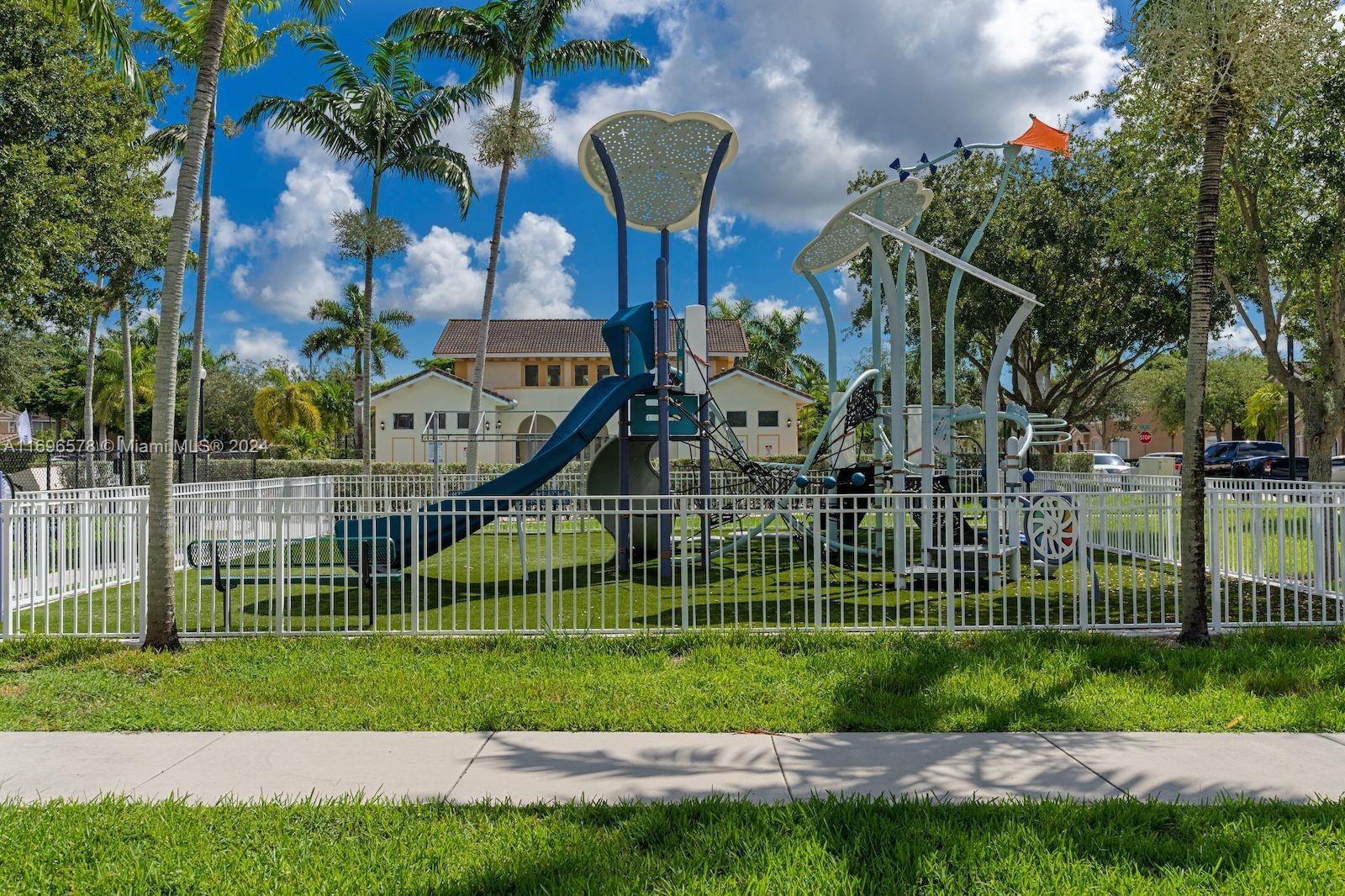 Residential, Homestead, Florida image 28