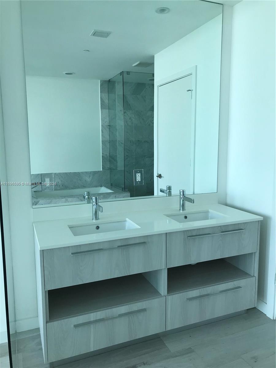 480 NE 31 St #3905, Miami FL 33137
