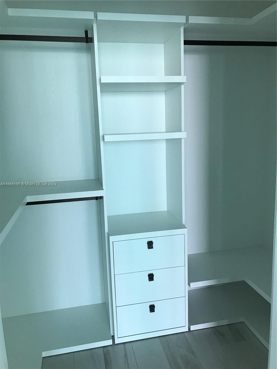 480 NE 31 St #3905, Miami FL 33137