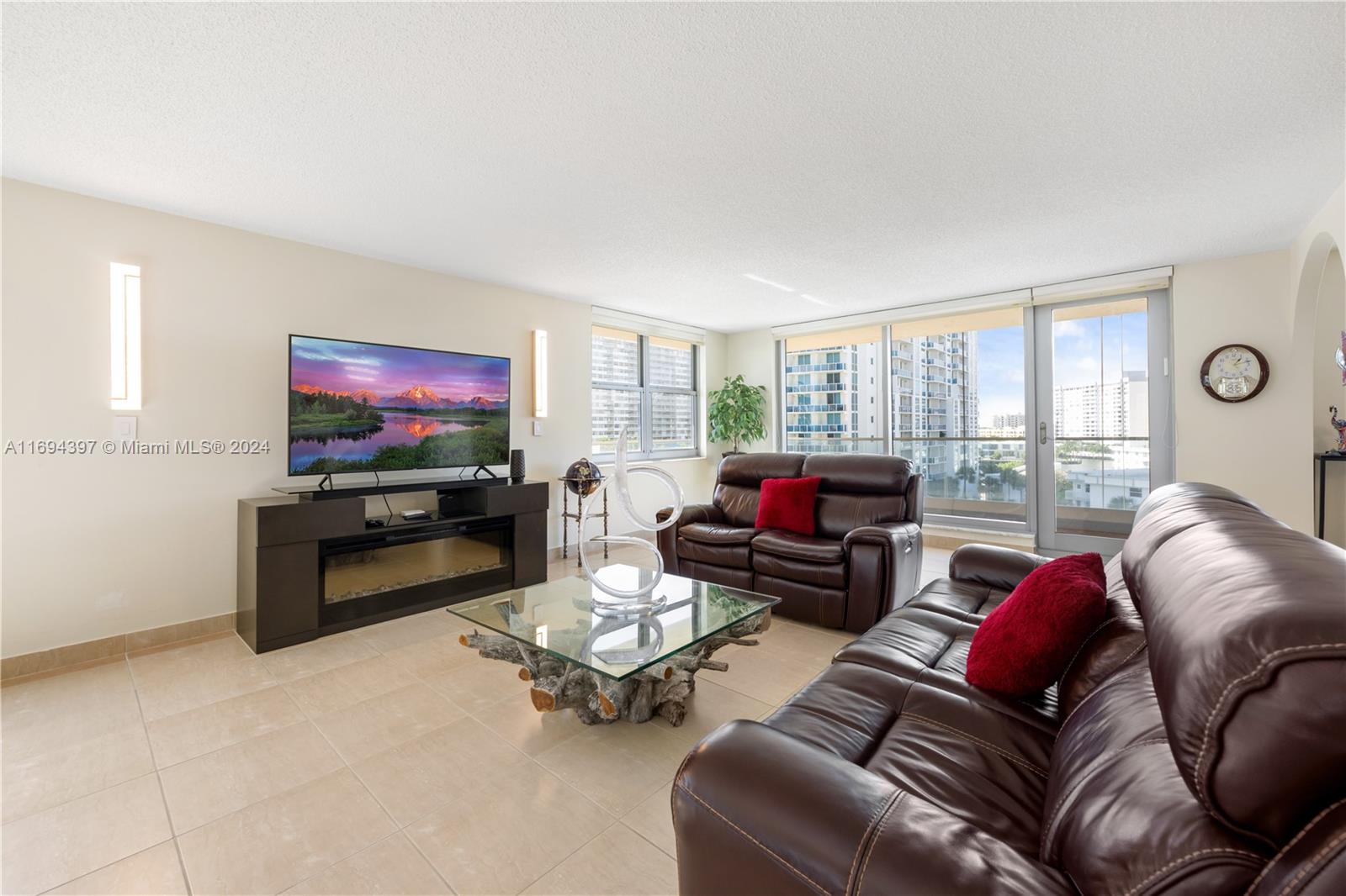 1920 S Ocean Dr #7A, Hallandale Beach, Florida image 13