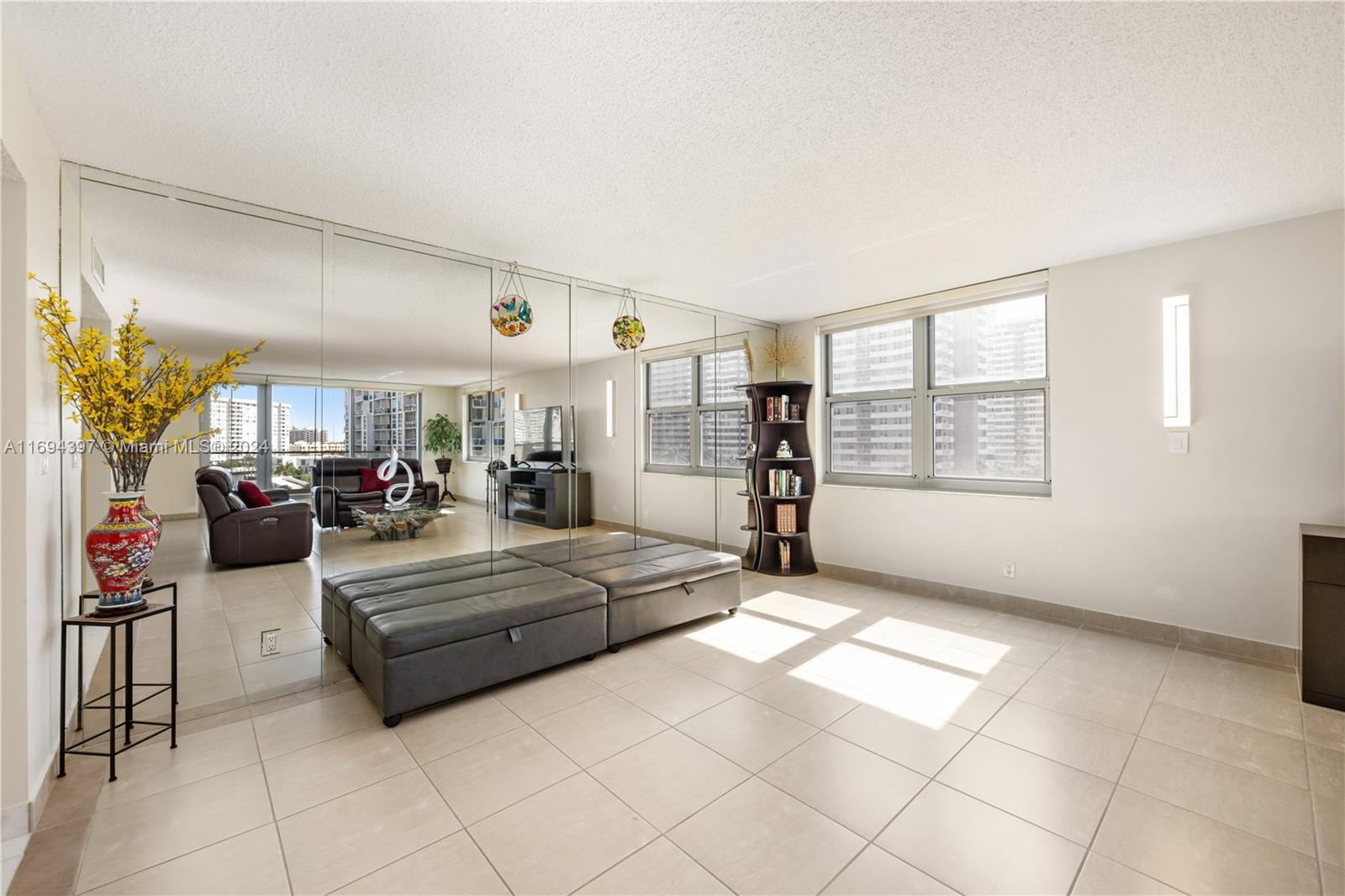 1920 S Ocean Dr #7A, Hallandale Beach, Florida image 15