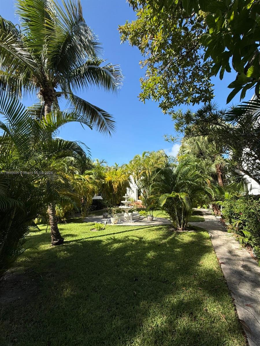 Residential, Bay Harbor Islands, Florida image 23