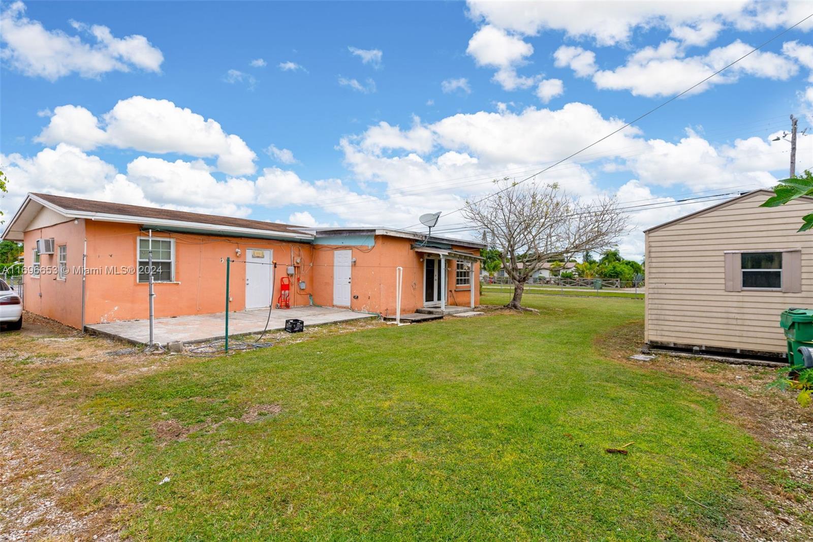 Residential, Homestead, Florida image 2