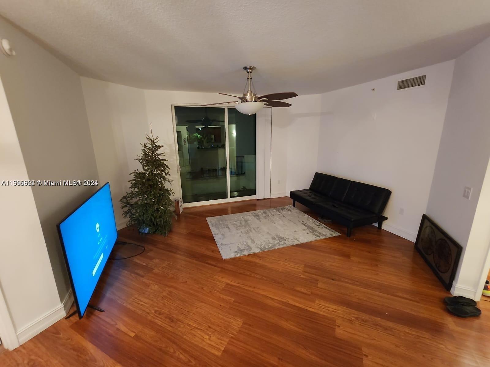 2401 NE 65th St #505, Fort Lauderdale, Florida image 24