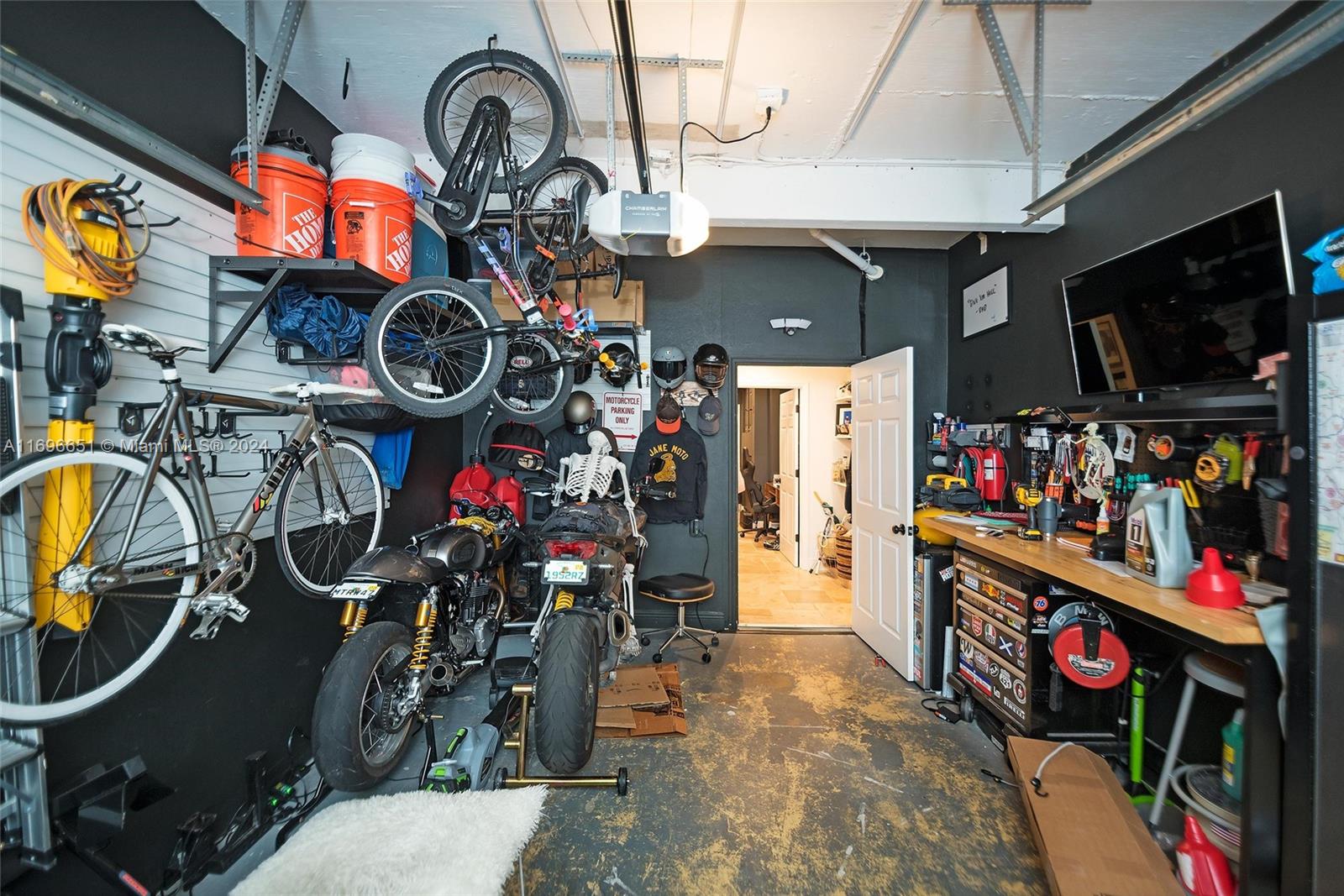 Listing Photo 15