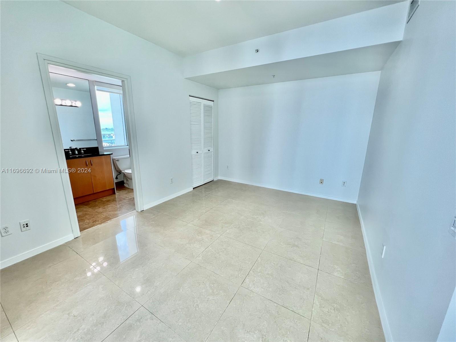 300 S Biscayne Blvd #3011, Miami, Florida image 5