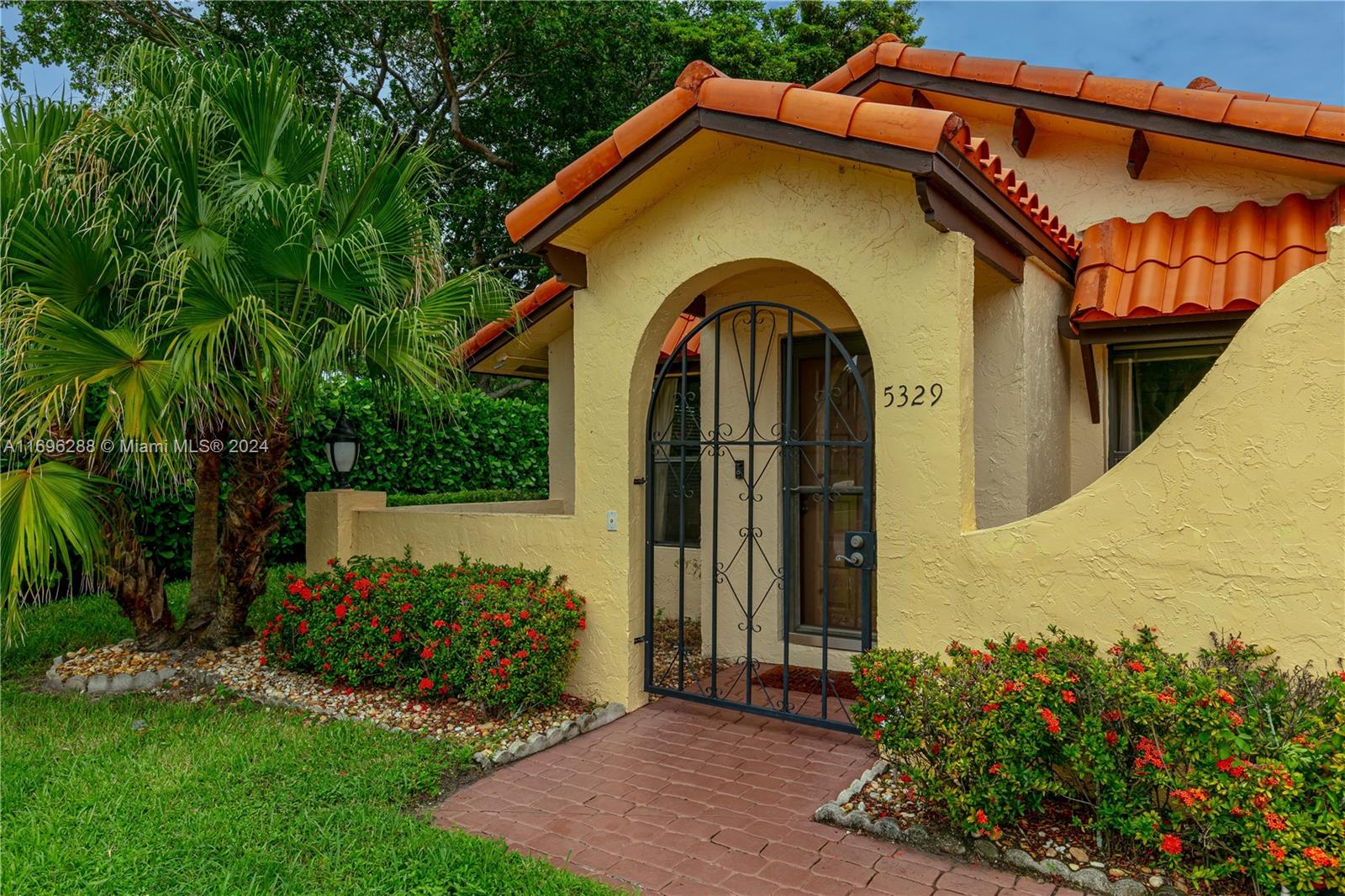 5329 Bolero Cir, Delray Beach, Florida image 2