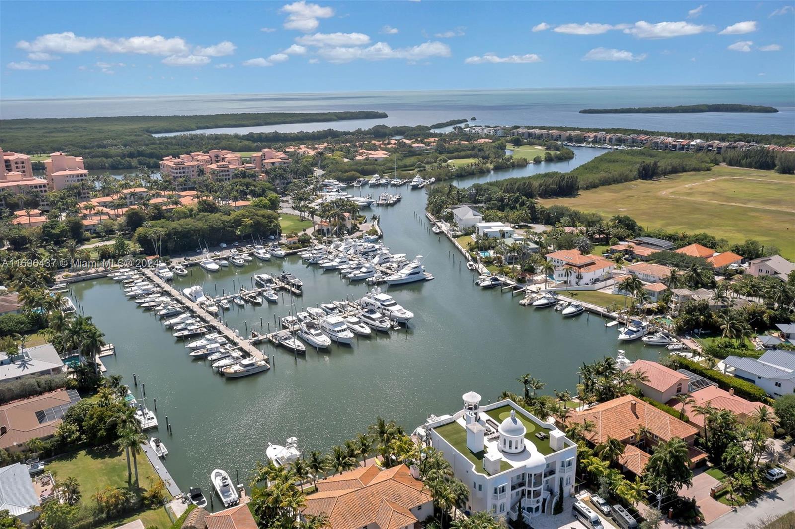 6420 Dolphin Dr, Coral Gables, Florida image 8