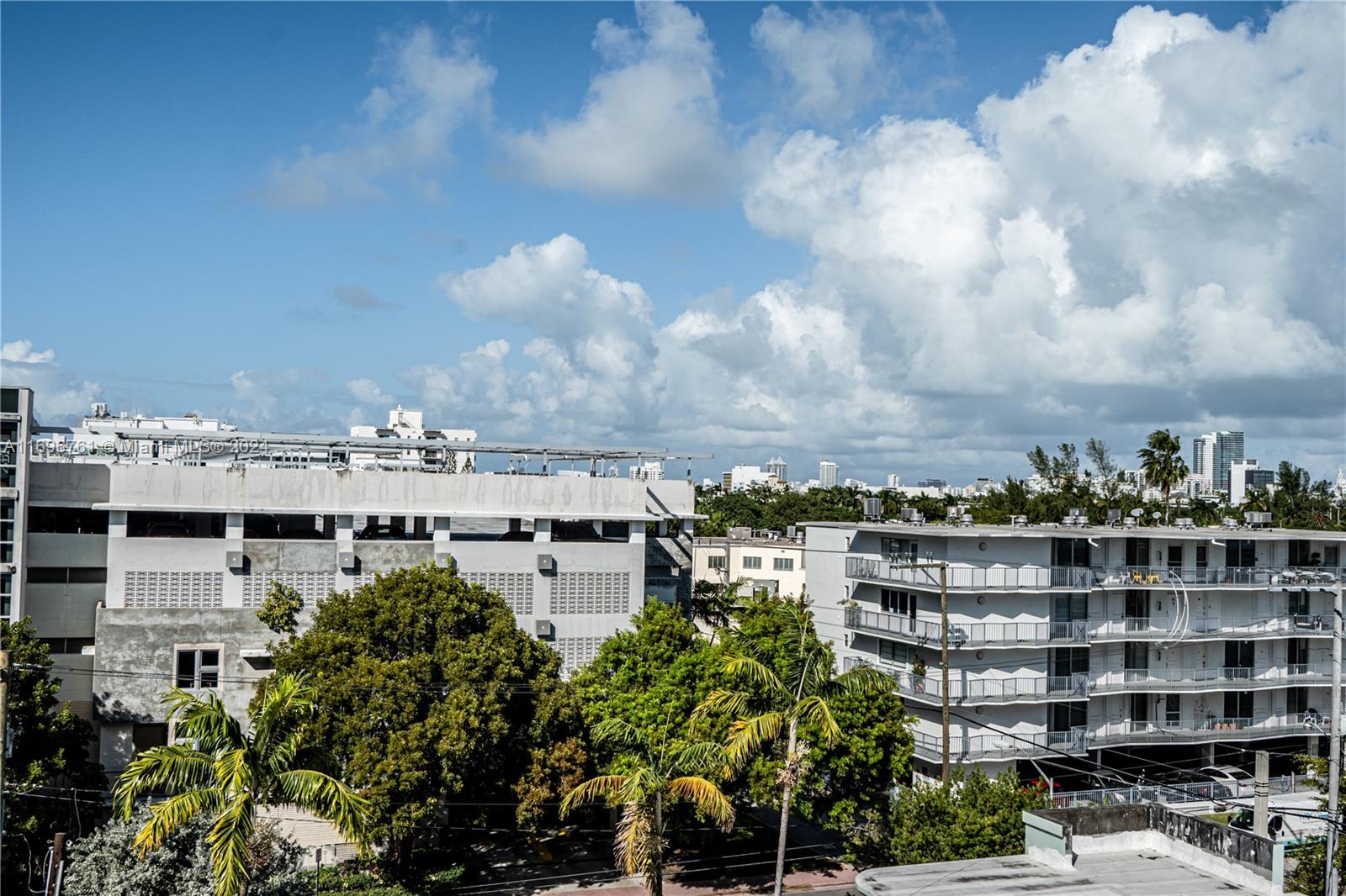 Residential, Miami Beach, Florida image 10