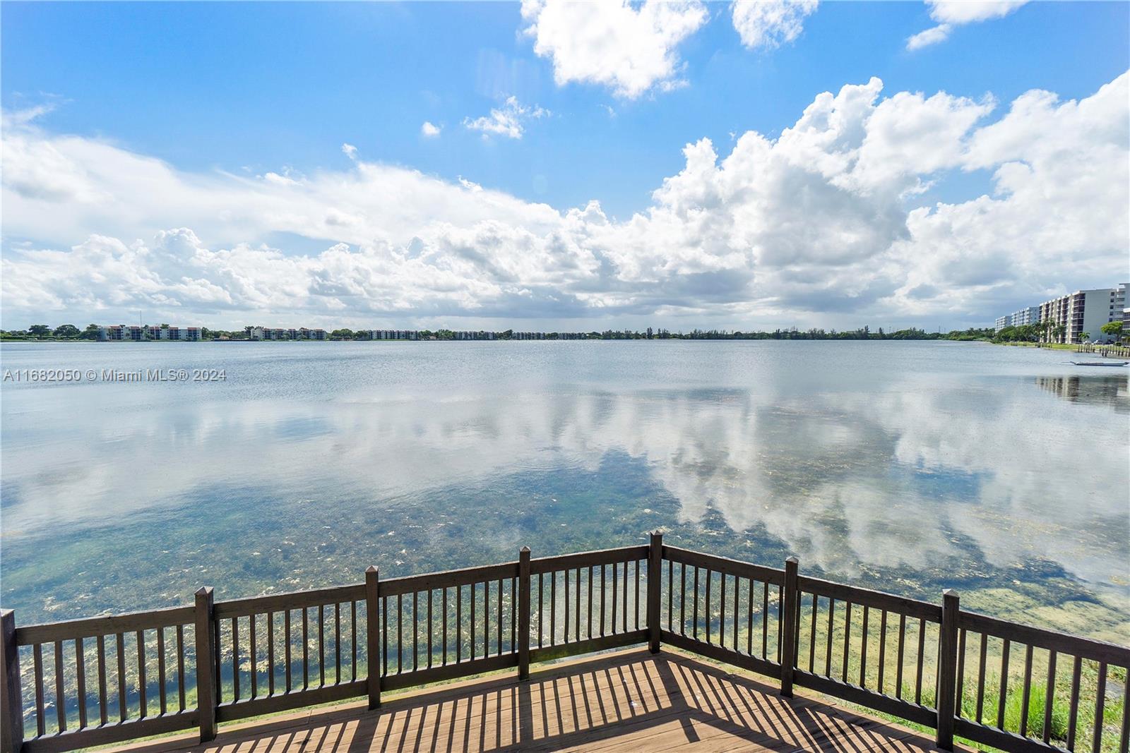 105 Lake Emerald Dr. #315, Oakland Park, Florida image 1