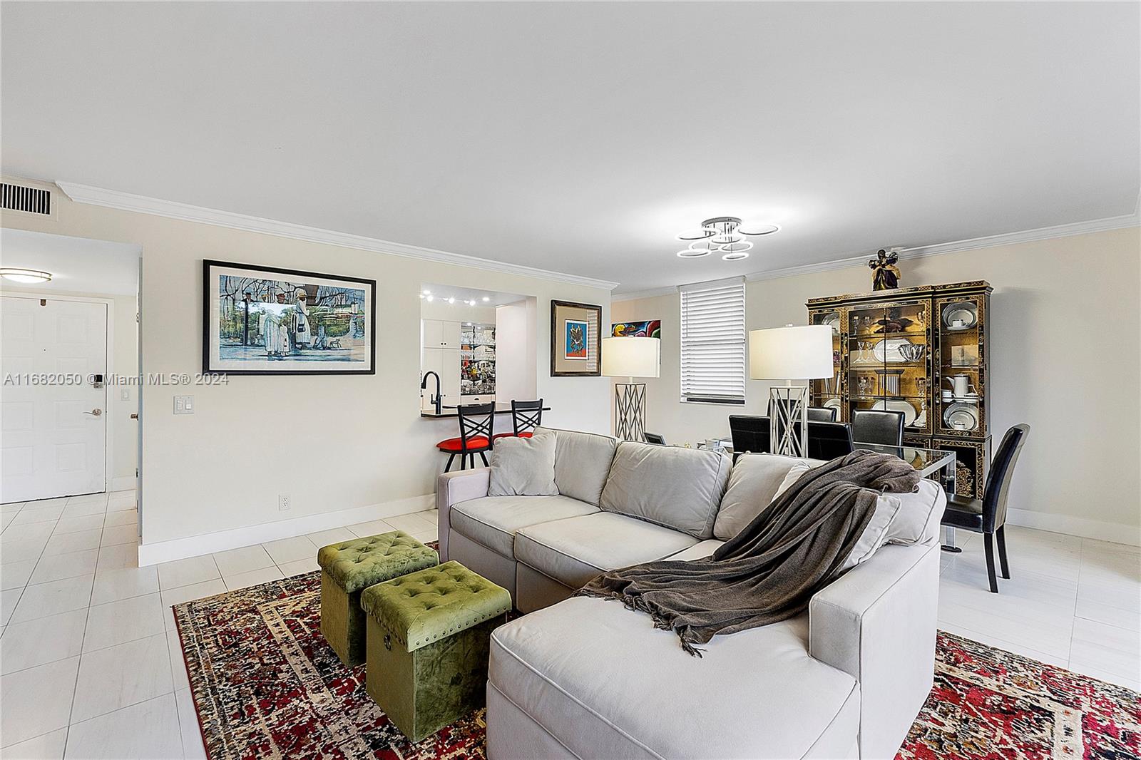 105 Lake Emerald Dr. #315, Oakland Park, Florida image 15