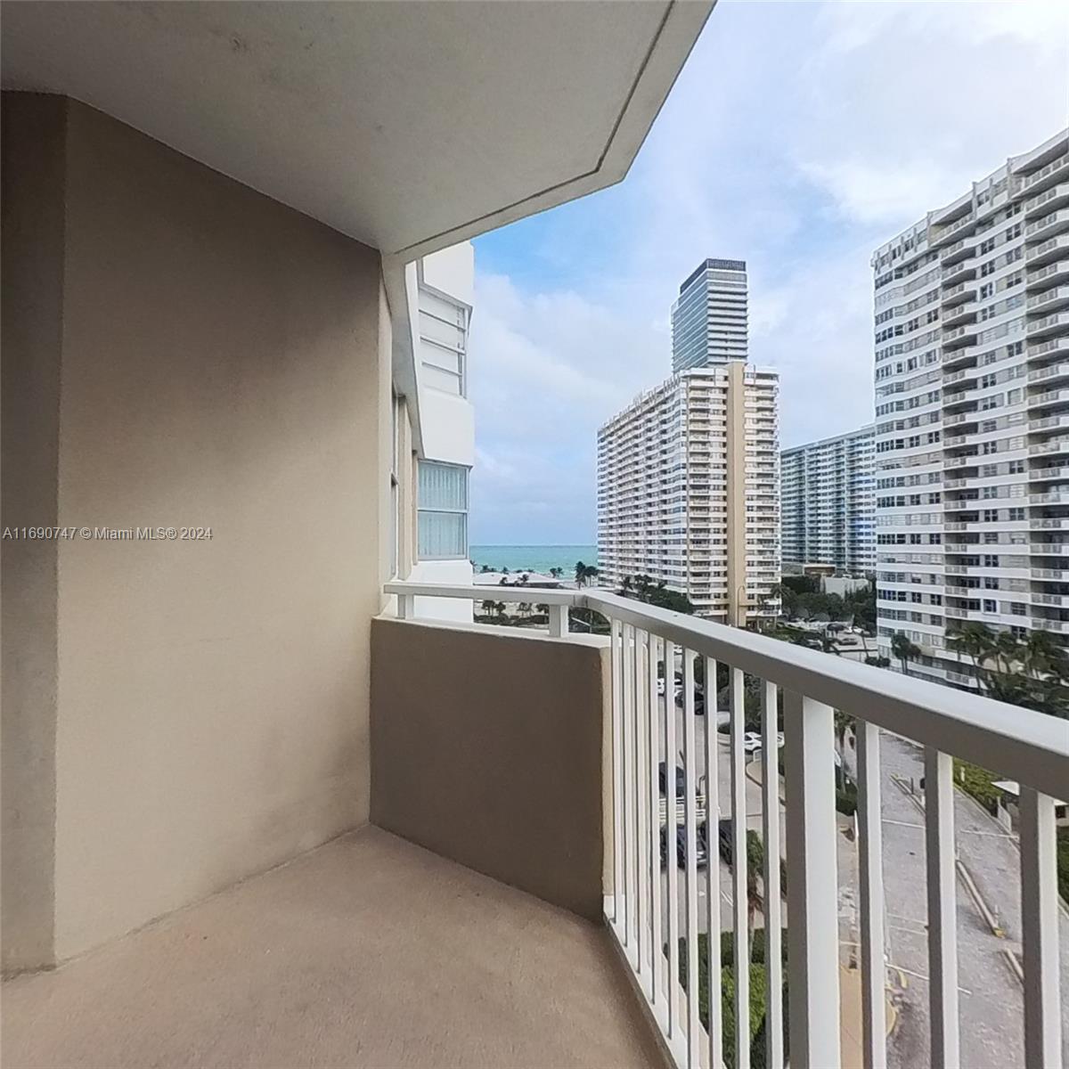 1965 S Ocean Dr #7E, Hallandale Beach, Florida image 4