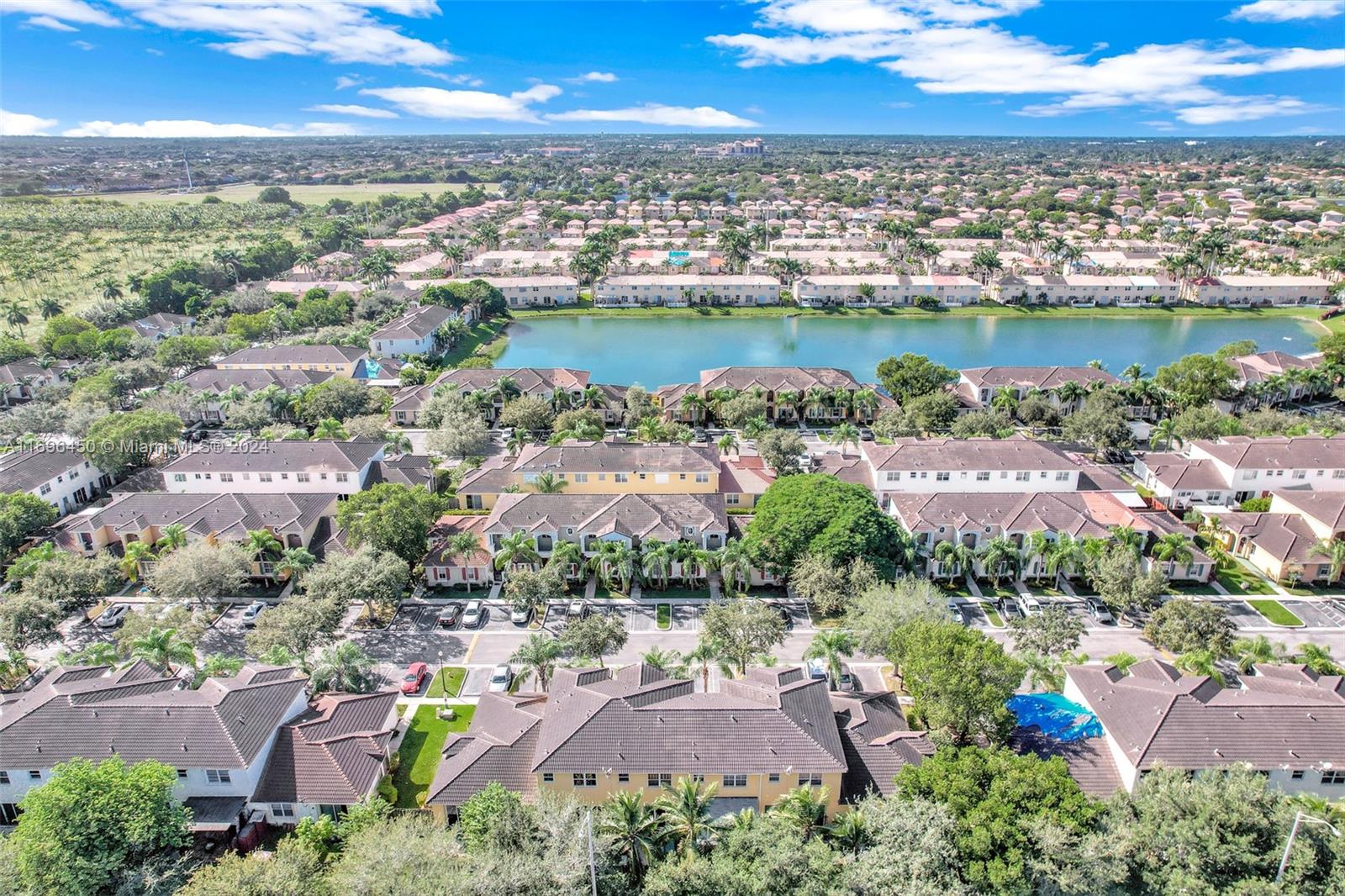 Stunningly remodeled townhouse in the highly sought-after Marbella Bay community of Homestead, FL. This spacious 3-bedroom, 2.5-bathroom home has been completely upgraded with modern finishes throughout. Features include a bright, open floor plan, brand new kitchen with stainless steel appliances, luxurious bathrooms, and new flooring. The oversized master suite offers a walk-in closet and a private en-suite bath. Perfect for entertaining, the property includes a private fenced-in patio. Conveniently located near schools, shopping, dining, and major highways. Don’t miss the opportunity to own this move-in-ready home in a fantastic location!