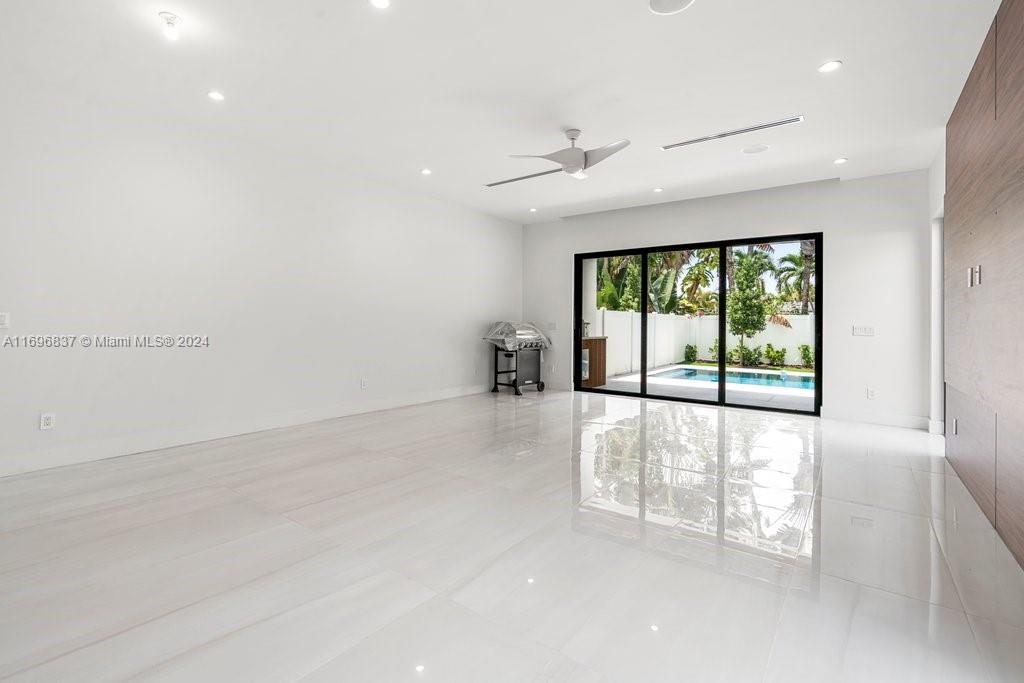 1239 Ne 12th Ave #2, Fort Lauderdale, Florida image 47