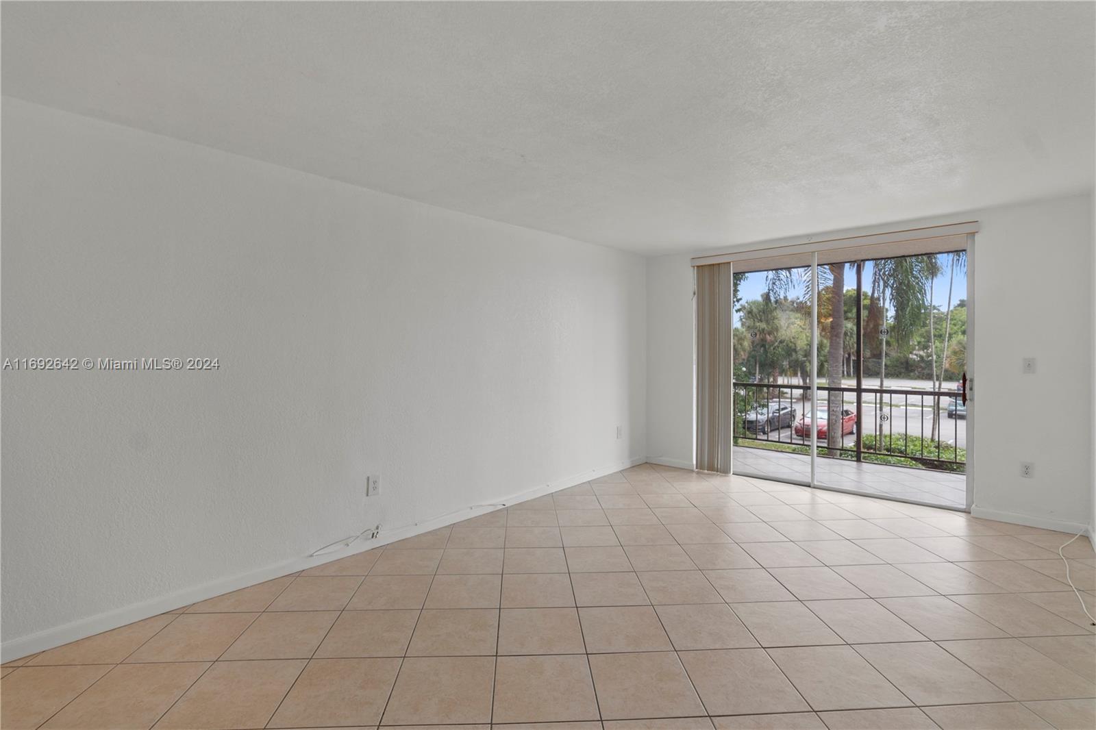 7100 NW 17th St #219, Plantation, Florida image 13