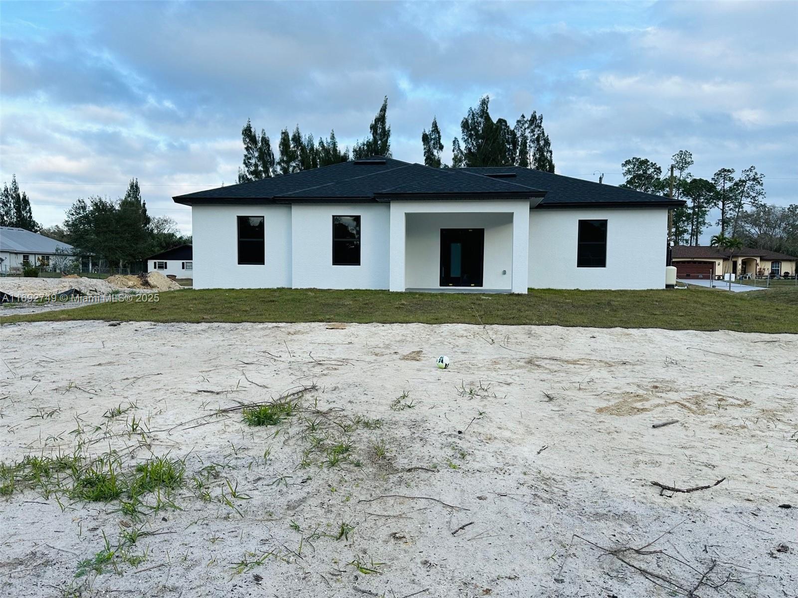 911 Desoto Ave, Lehigh Acres, Florida image 34