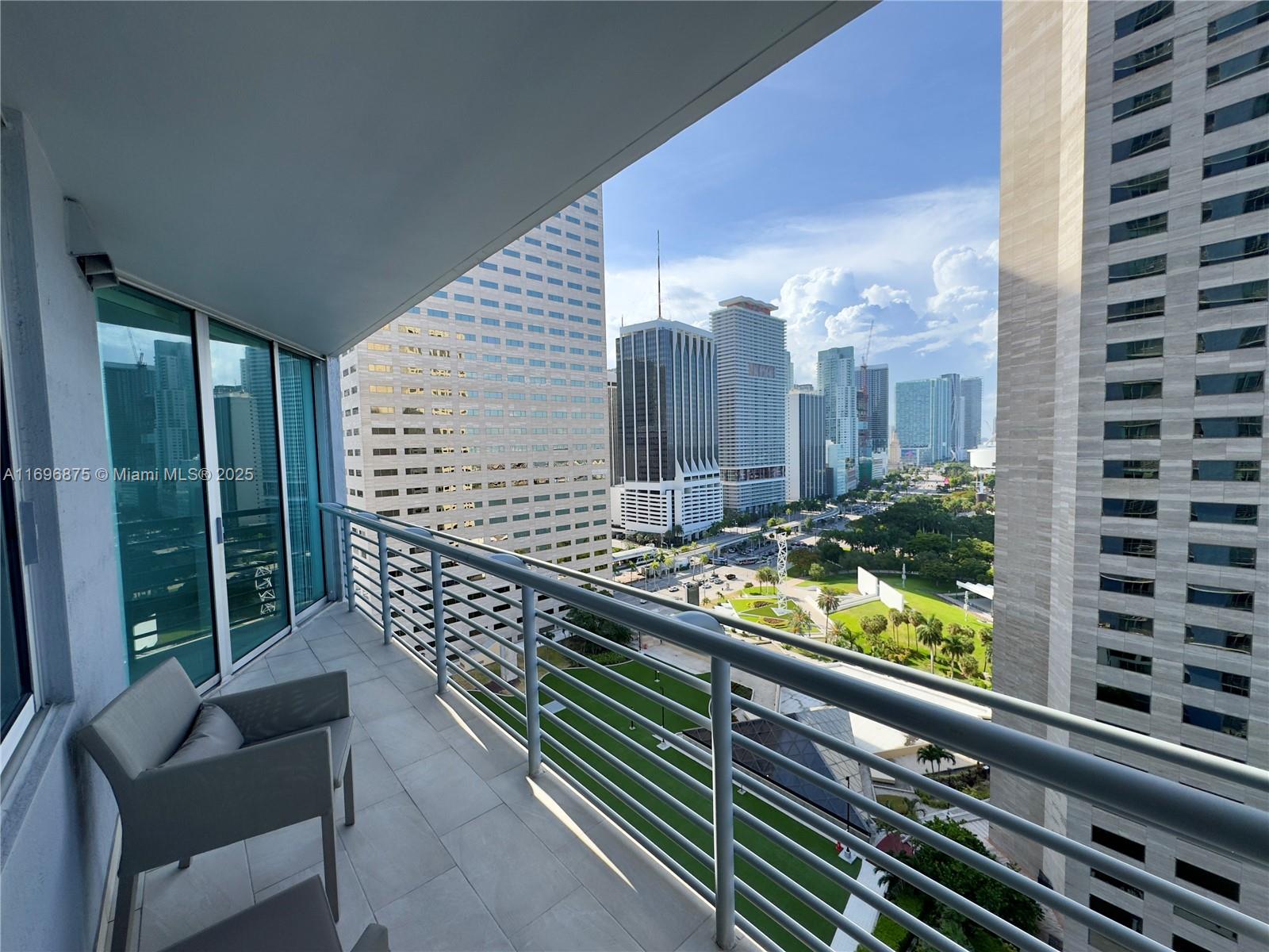 Listing Photo 10