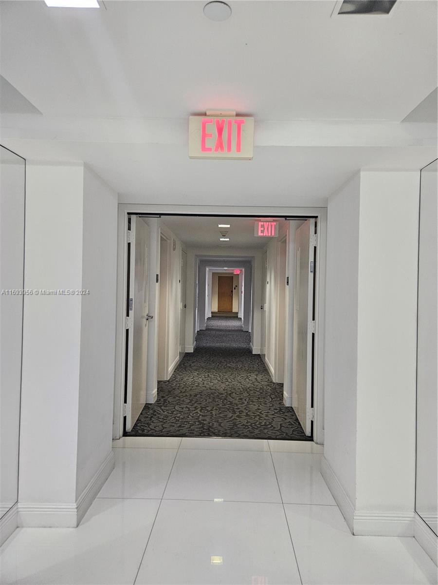 350 S Miami Ave #2714, Miami FL 33130
