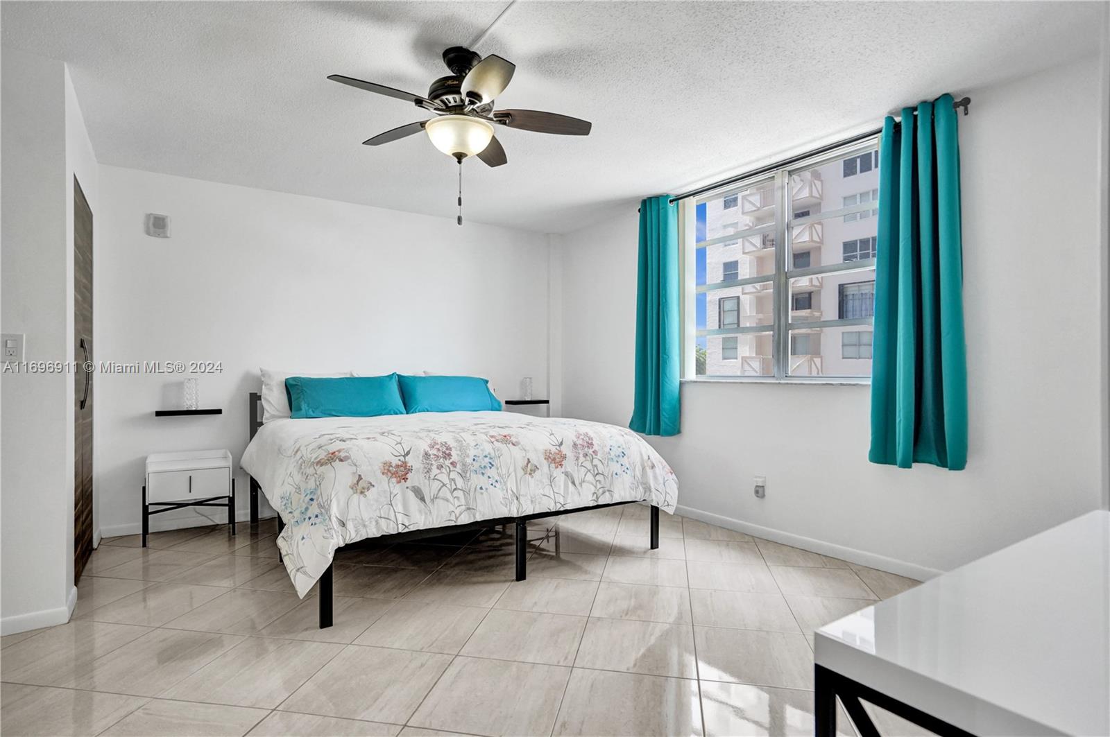 1849 S Ocean Dr #408, Hallandale Beach, Florida image 25