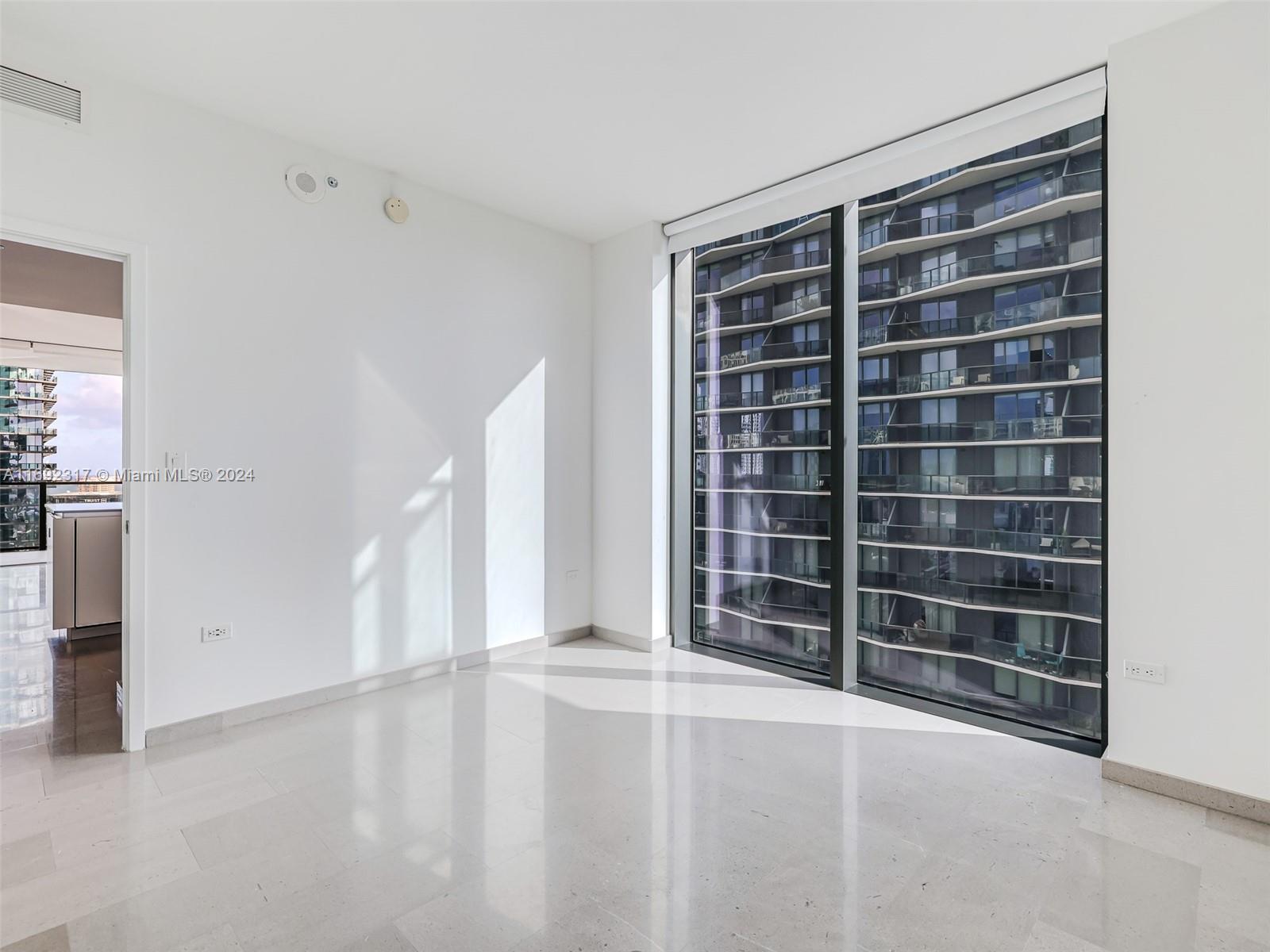 88 SW 7th St #1901, Miami, Florida image 20